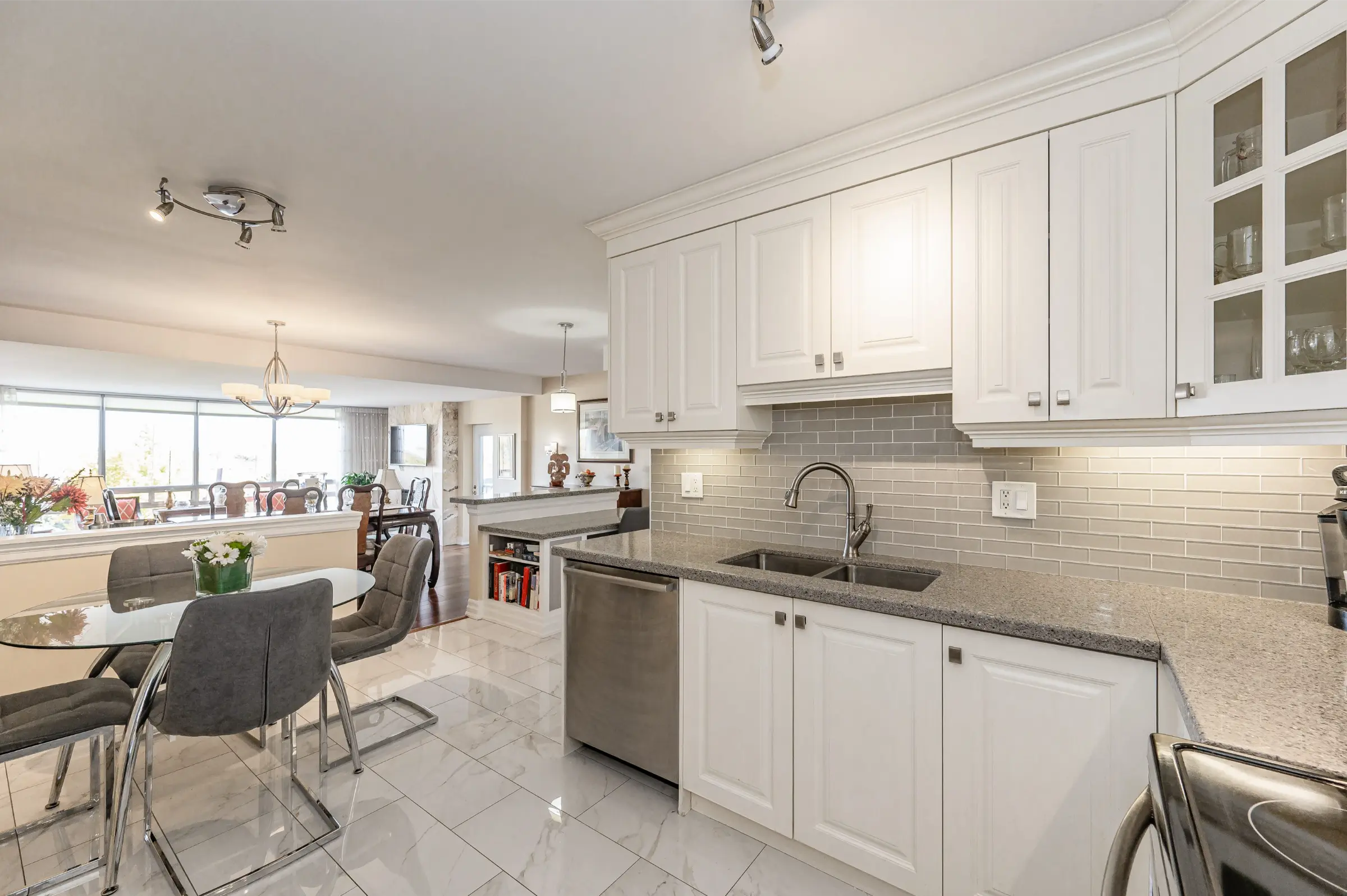 Sullivan Real Estate