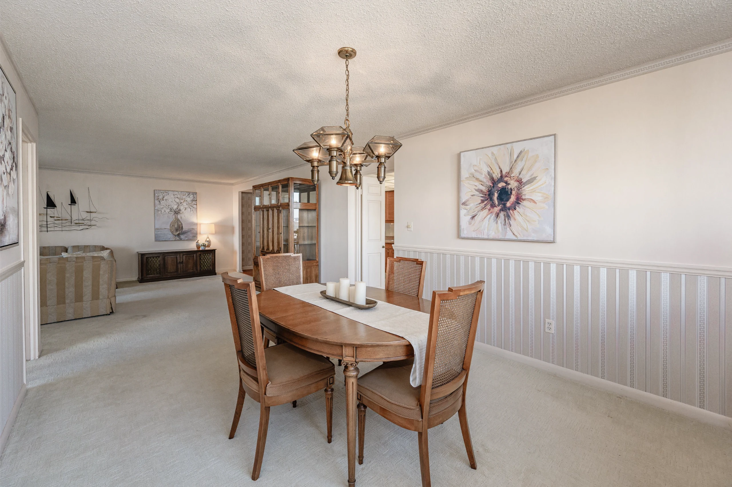 Waterfront Lakeside Condo