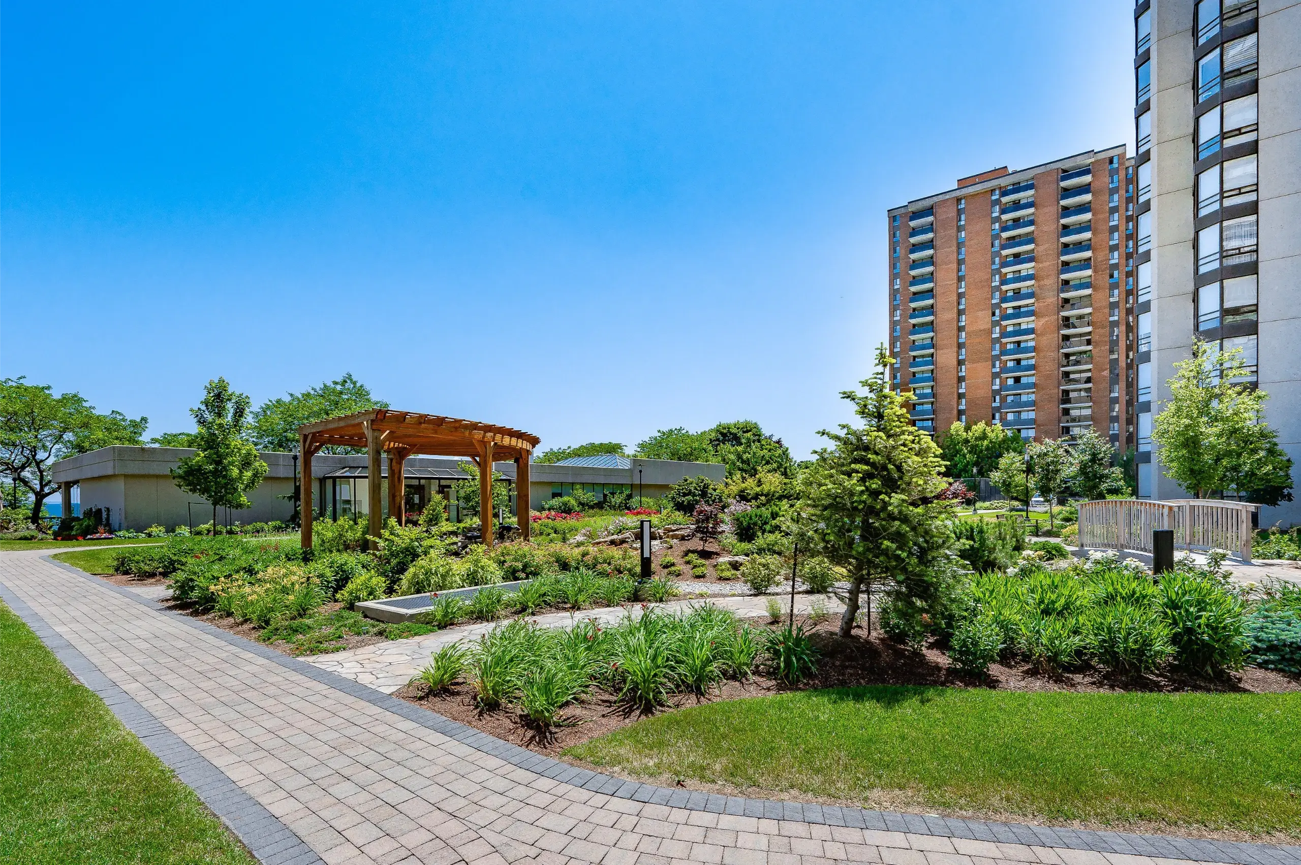 Sullivan Real Estate