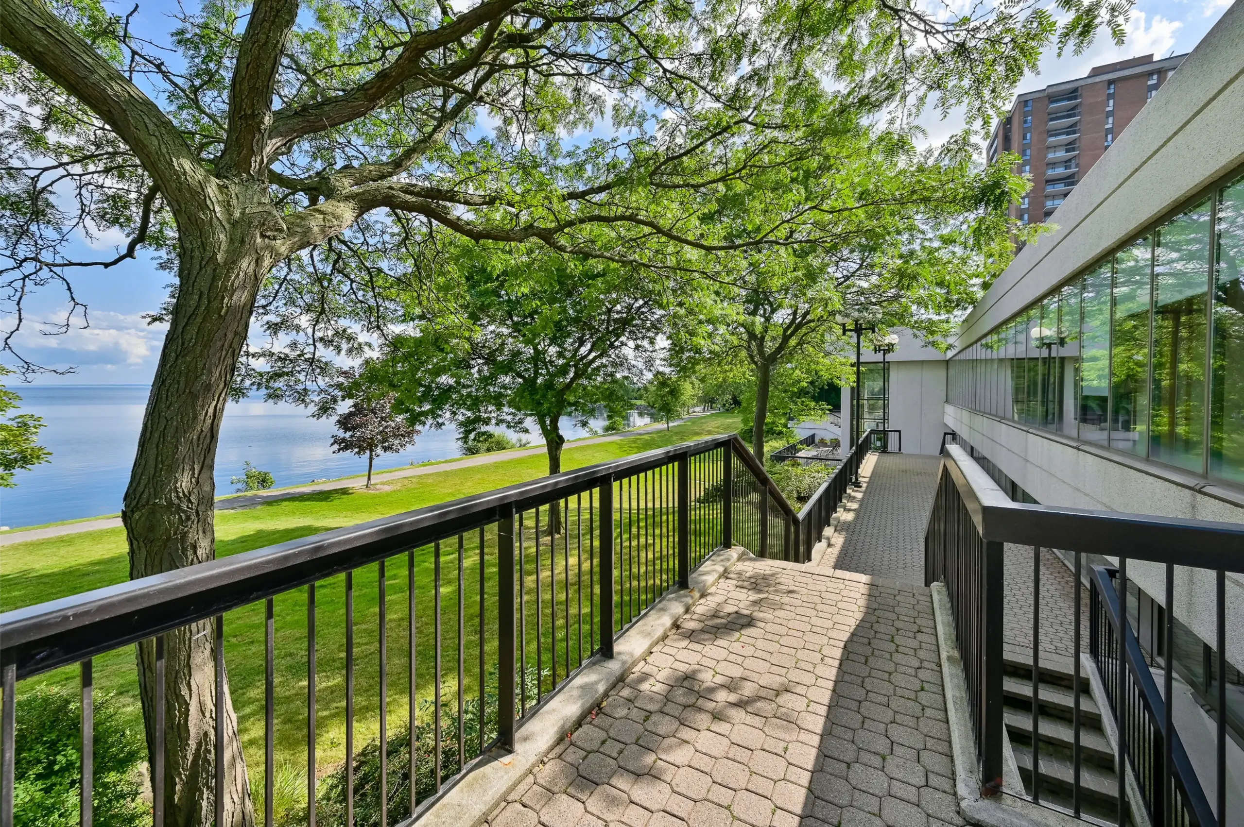 Sullivan Real Estate