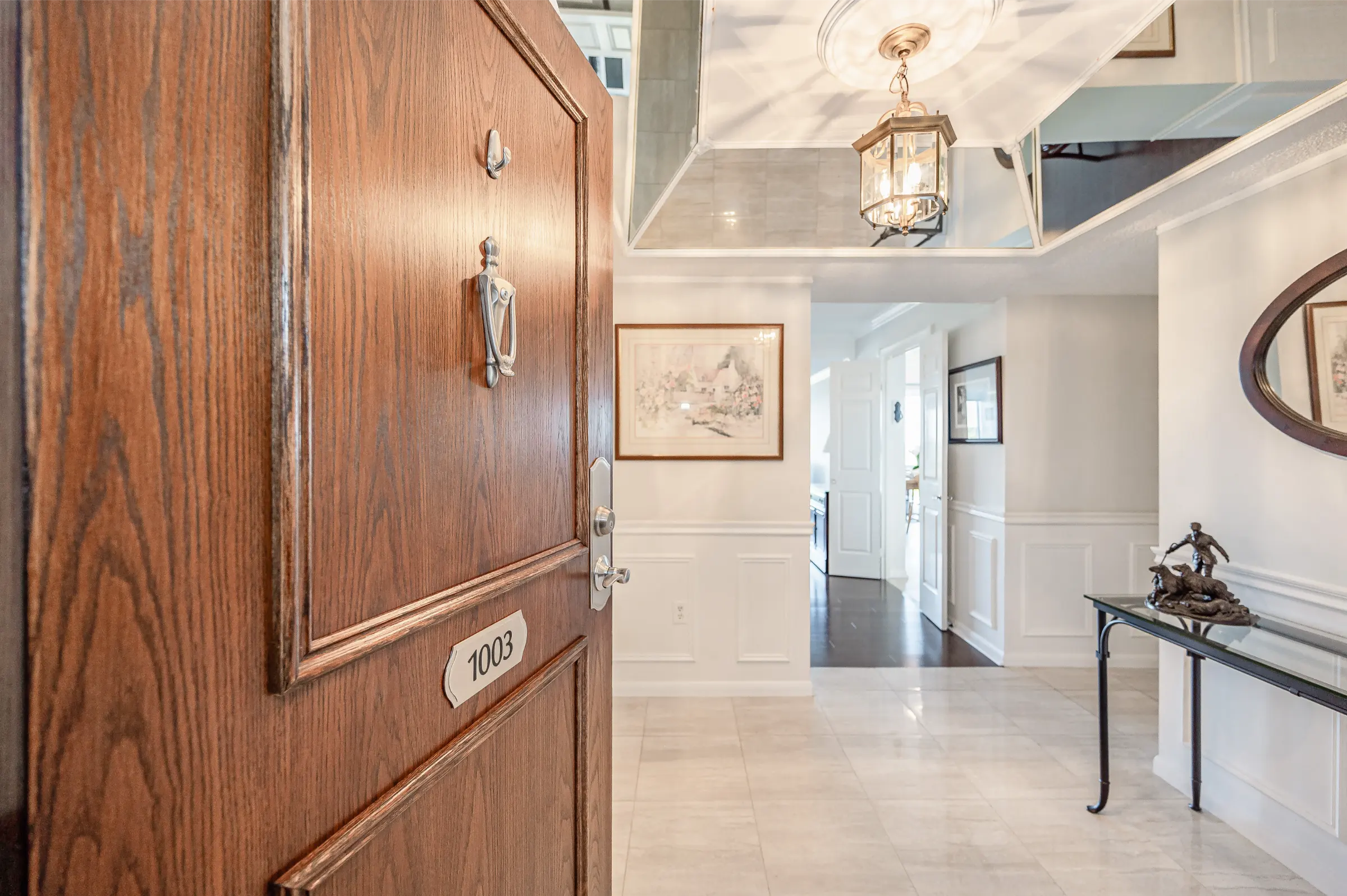 Beautifully maintained and updated suite