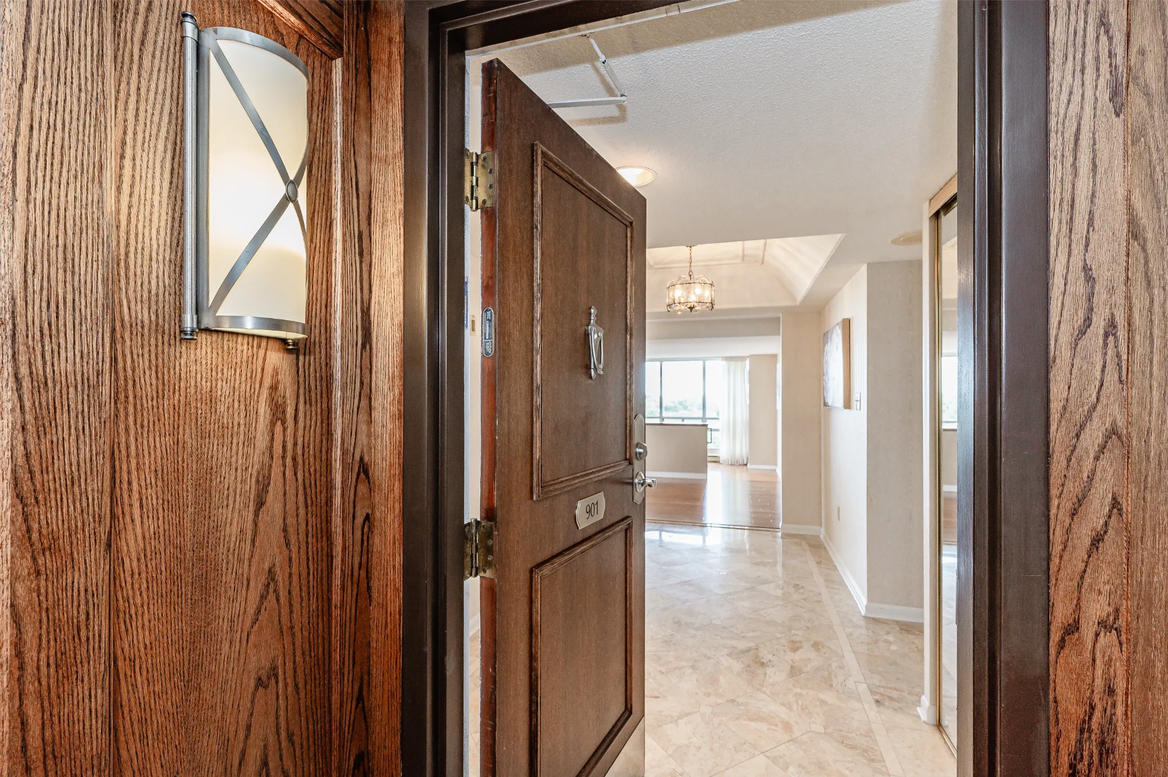 Waterfront Lakeside Living