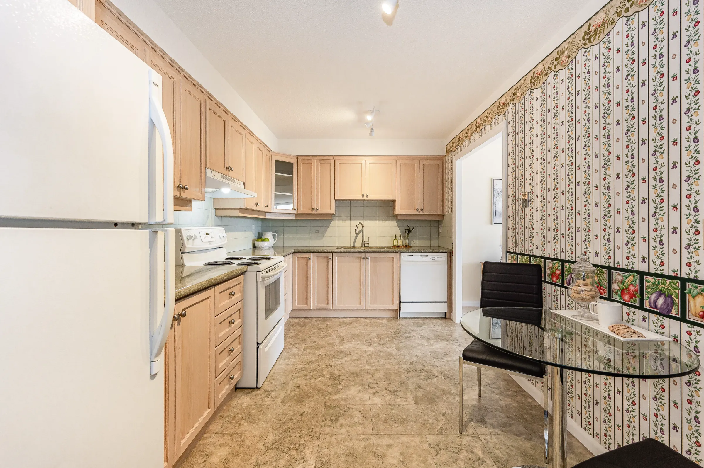 Bronte village apartment