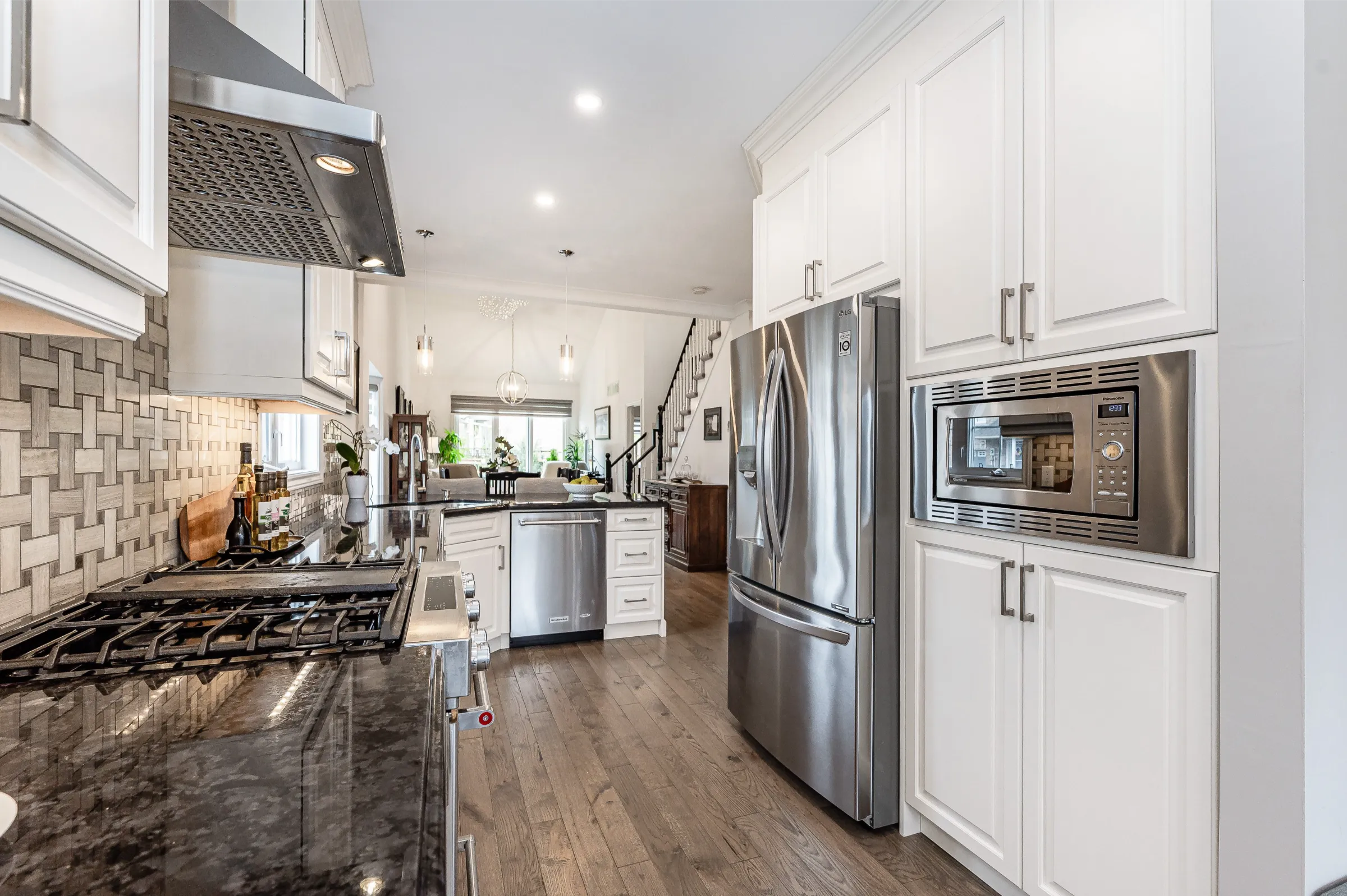 Renovated bungaloft townhouse