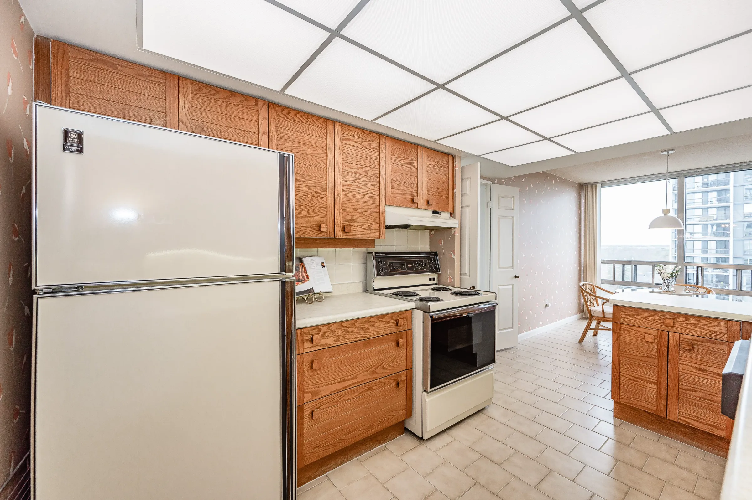 Bronte lakeside living