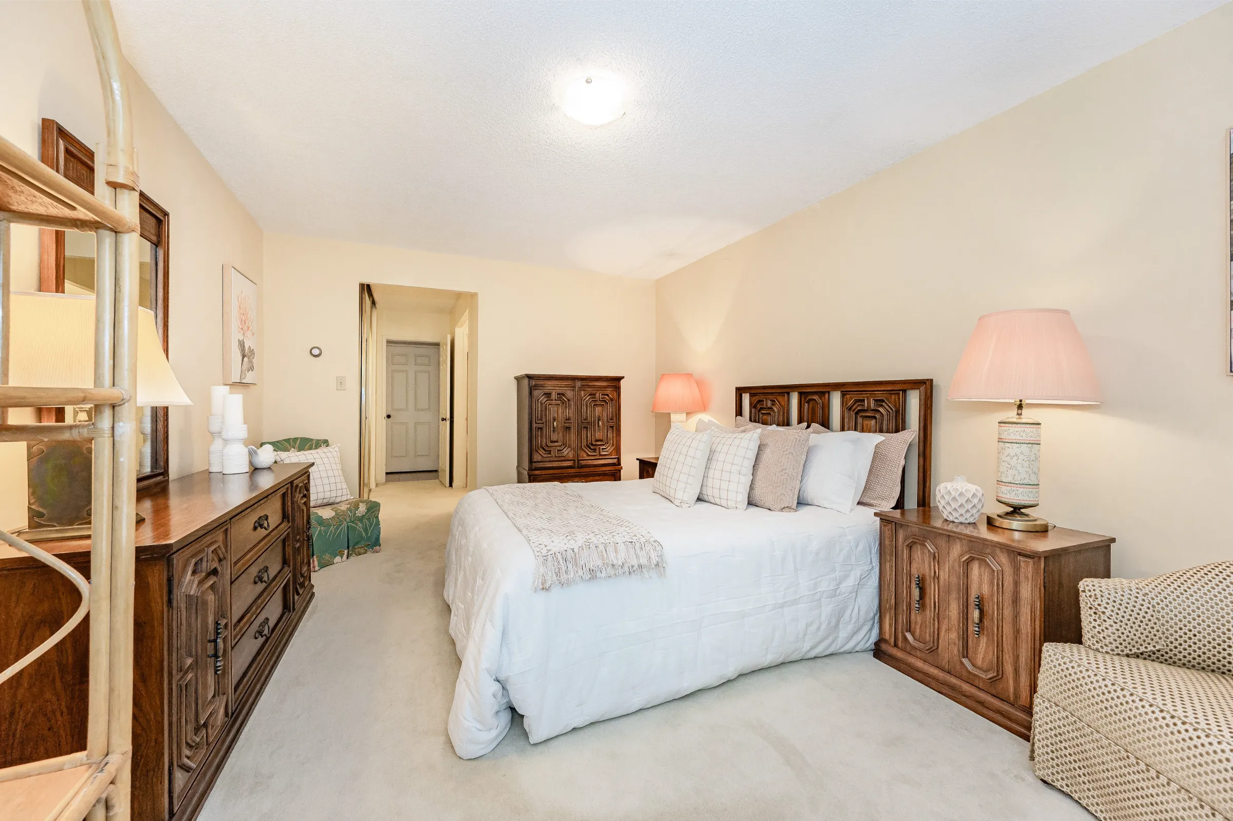 Bronte lakeside living