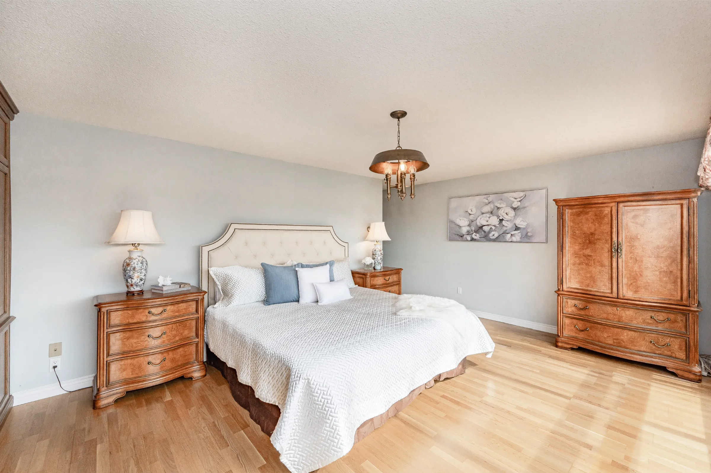 Sullivan Real Estate