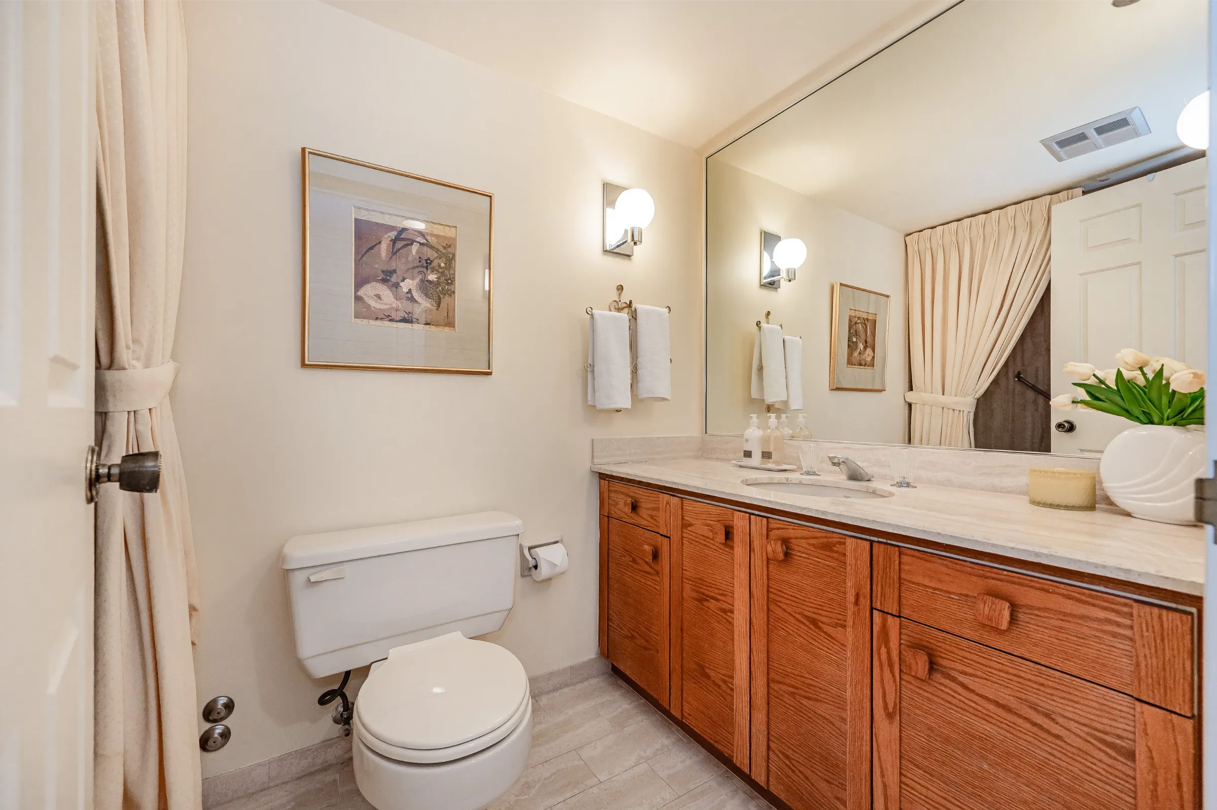 Bronte lakeside living