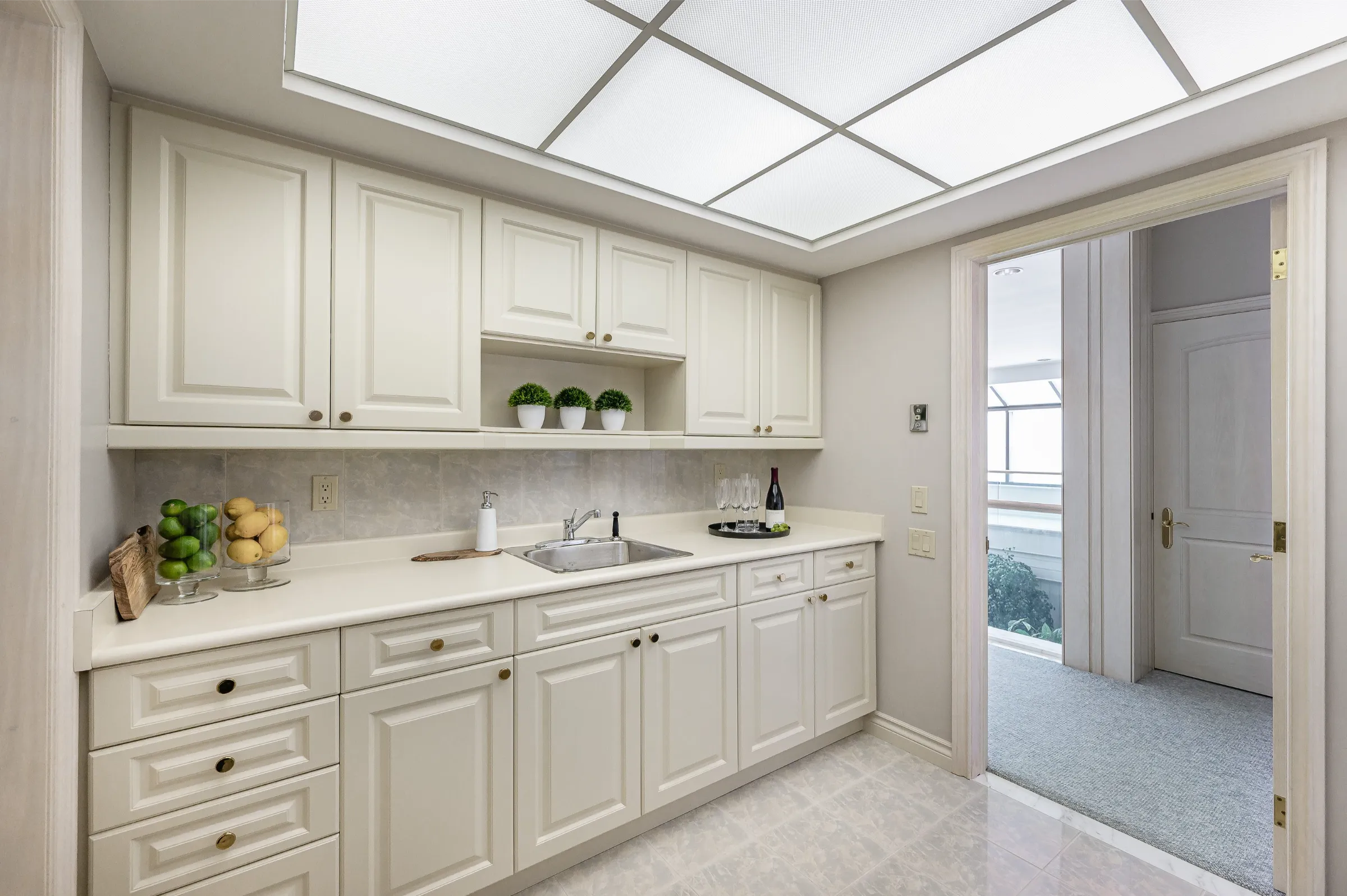 Sullivan Real Estate