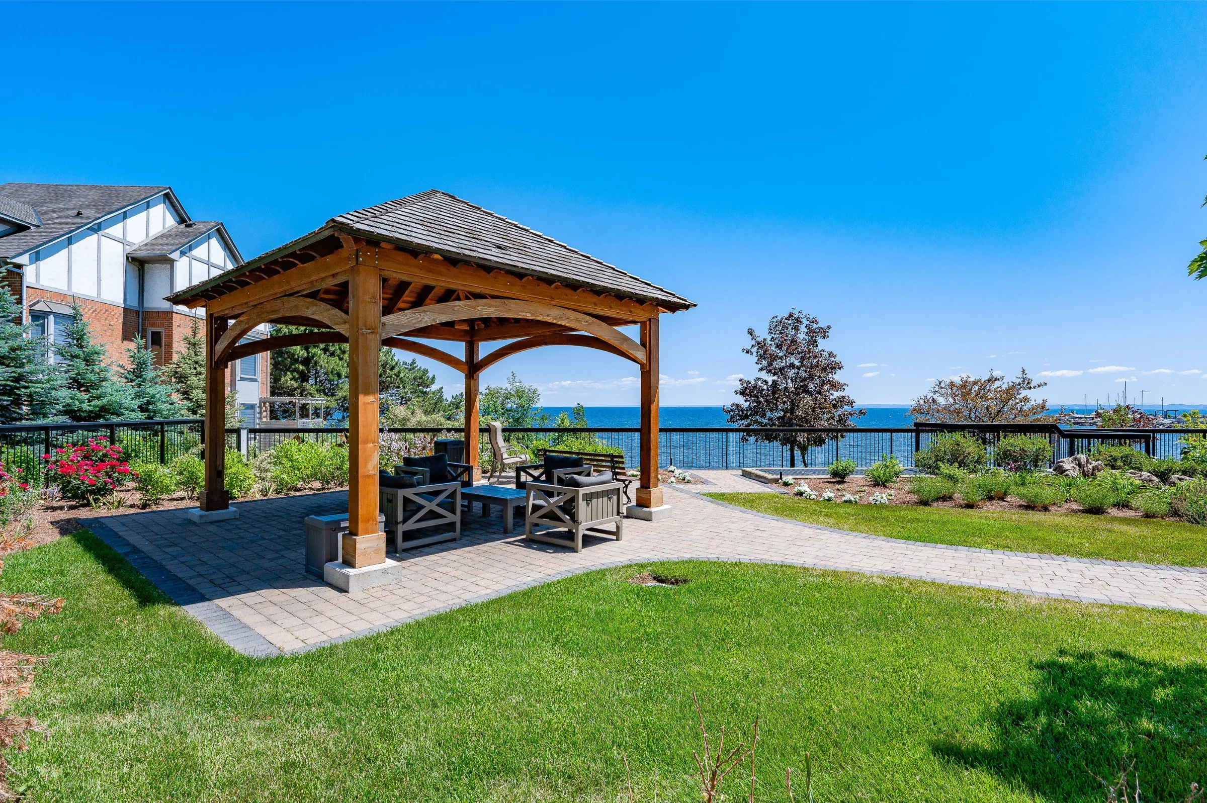 Sullivan Real Estate