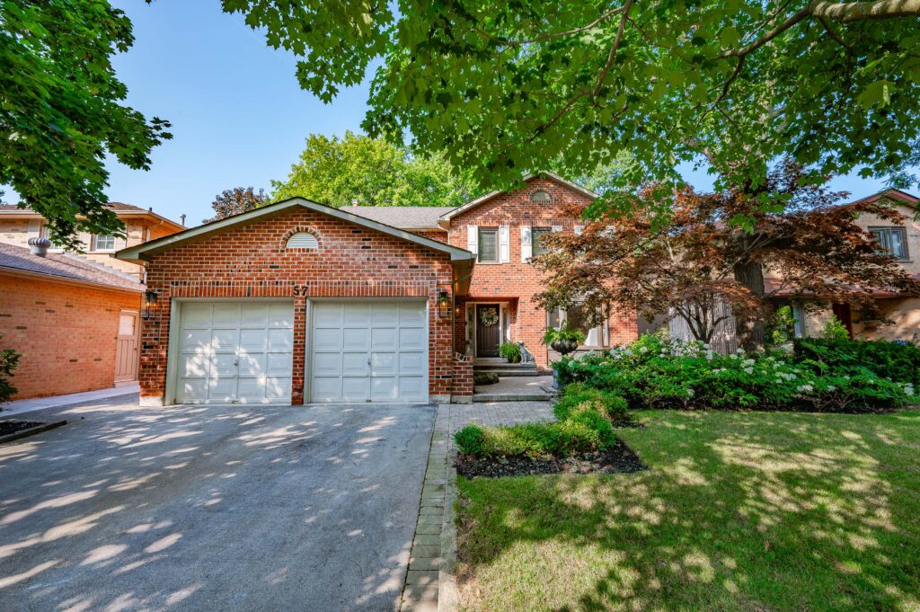 Luxurious Bronte Home