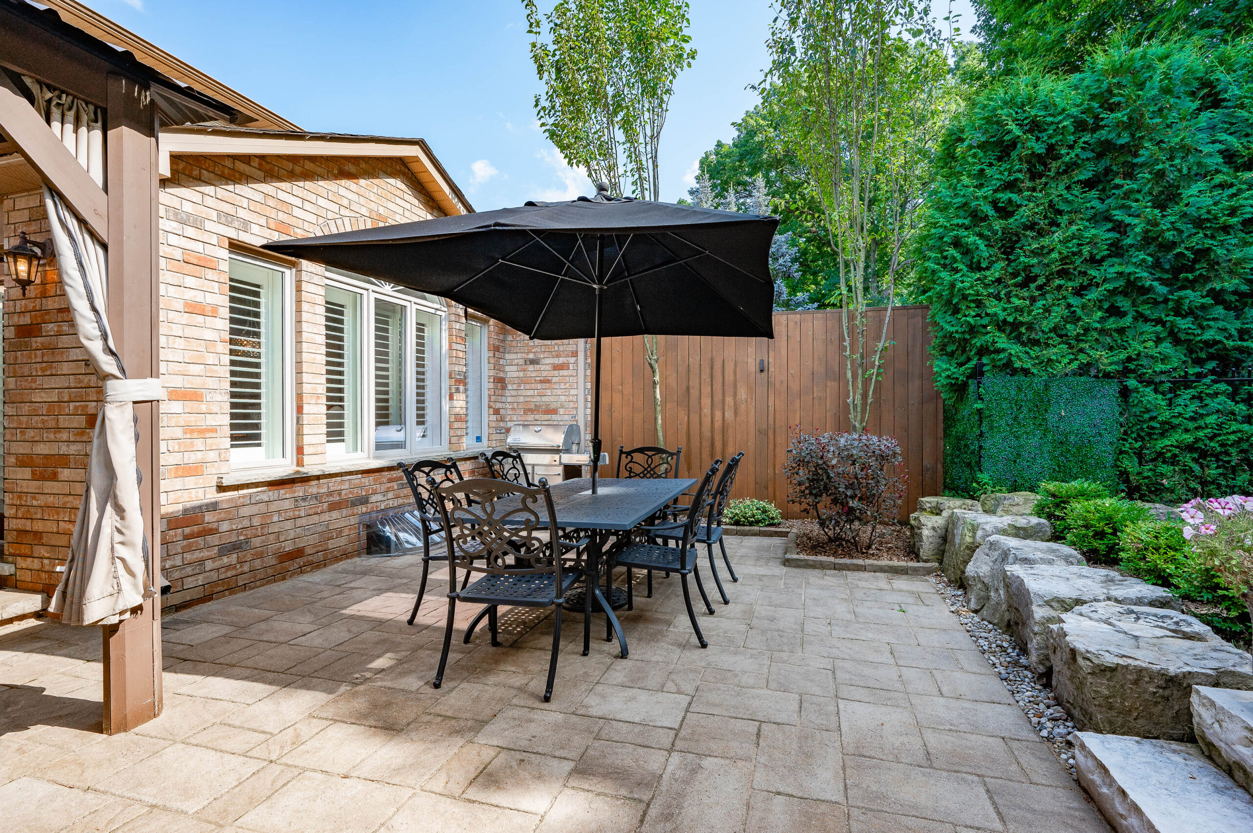 Tyandaga Ravine Home