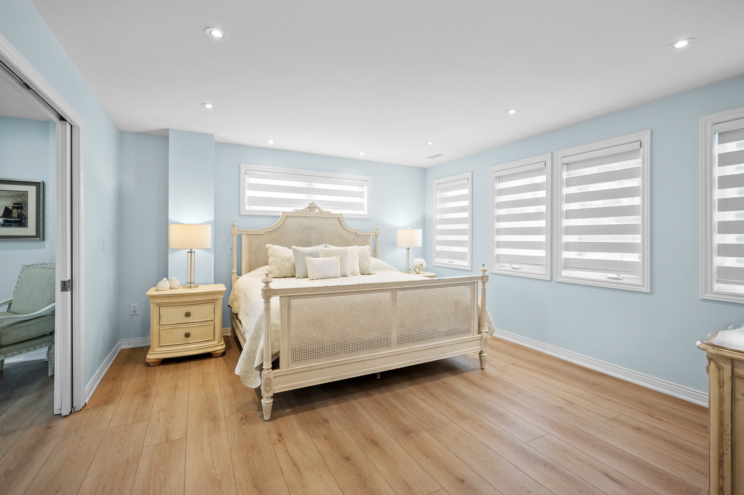 Luxury Burlington Detached