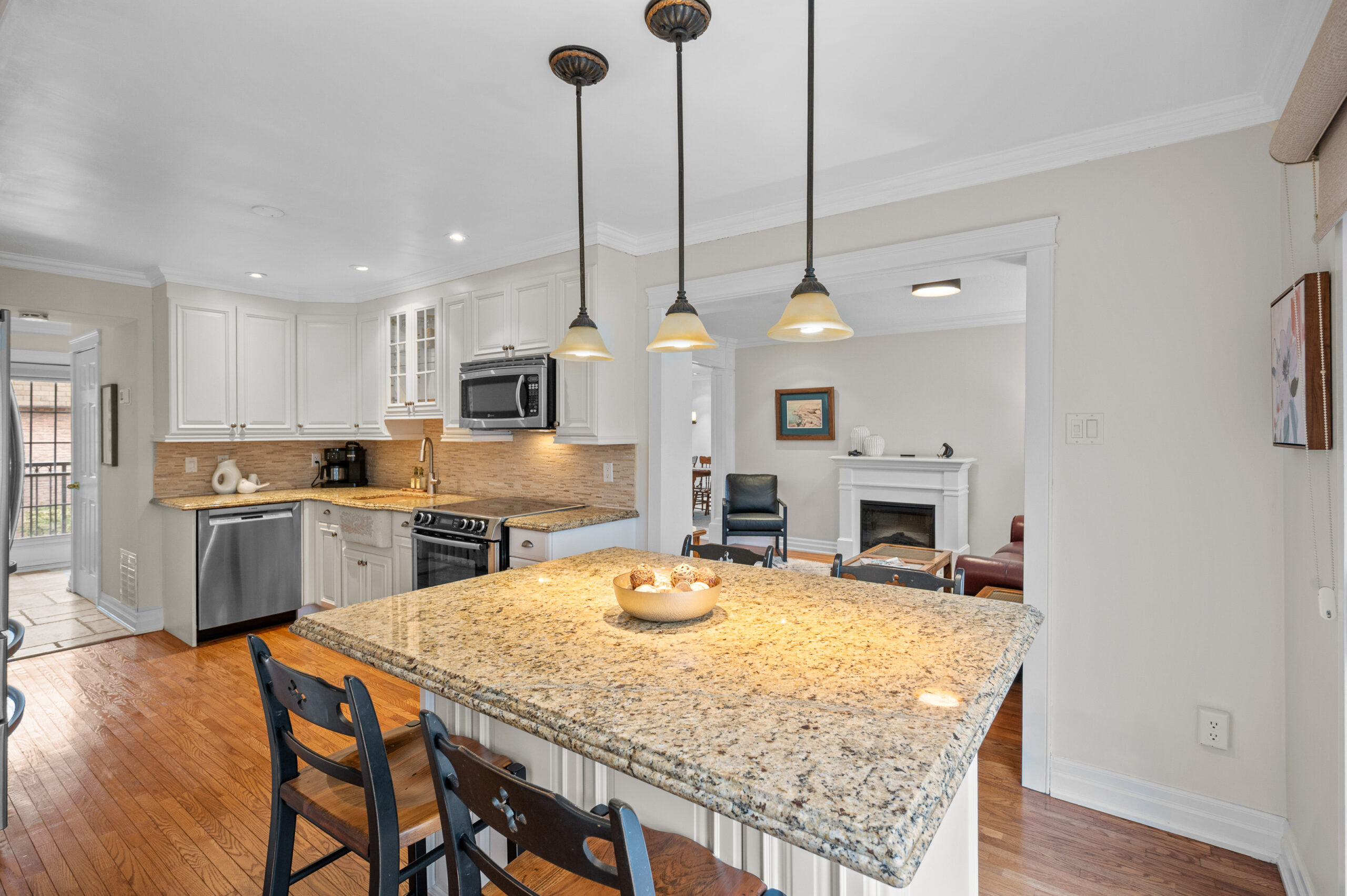 Bronte Village Townhouse