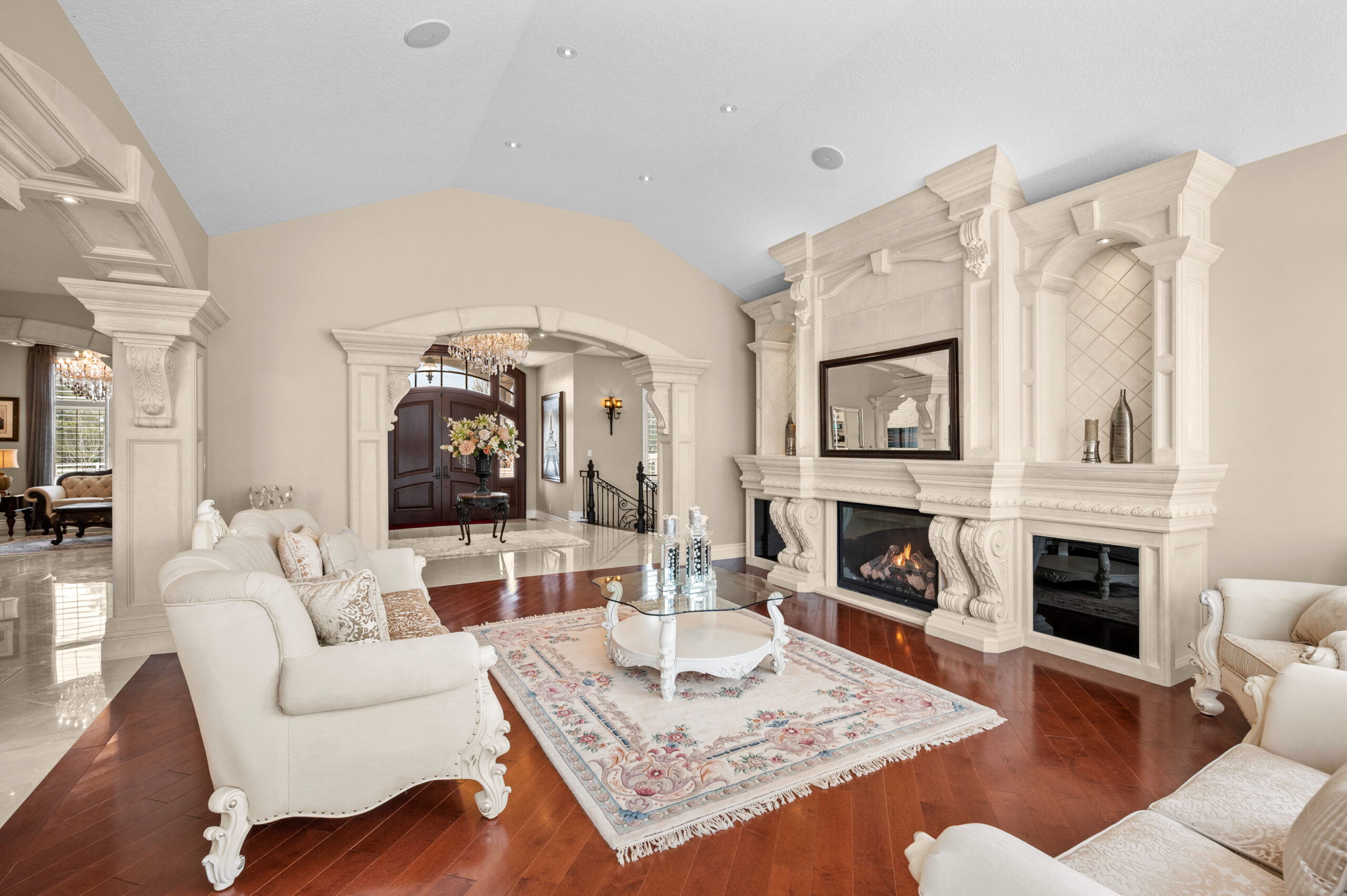 Luxury Waterloo Home