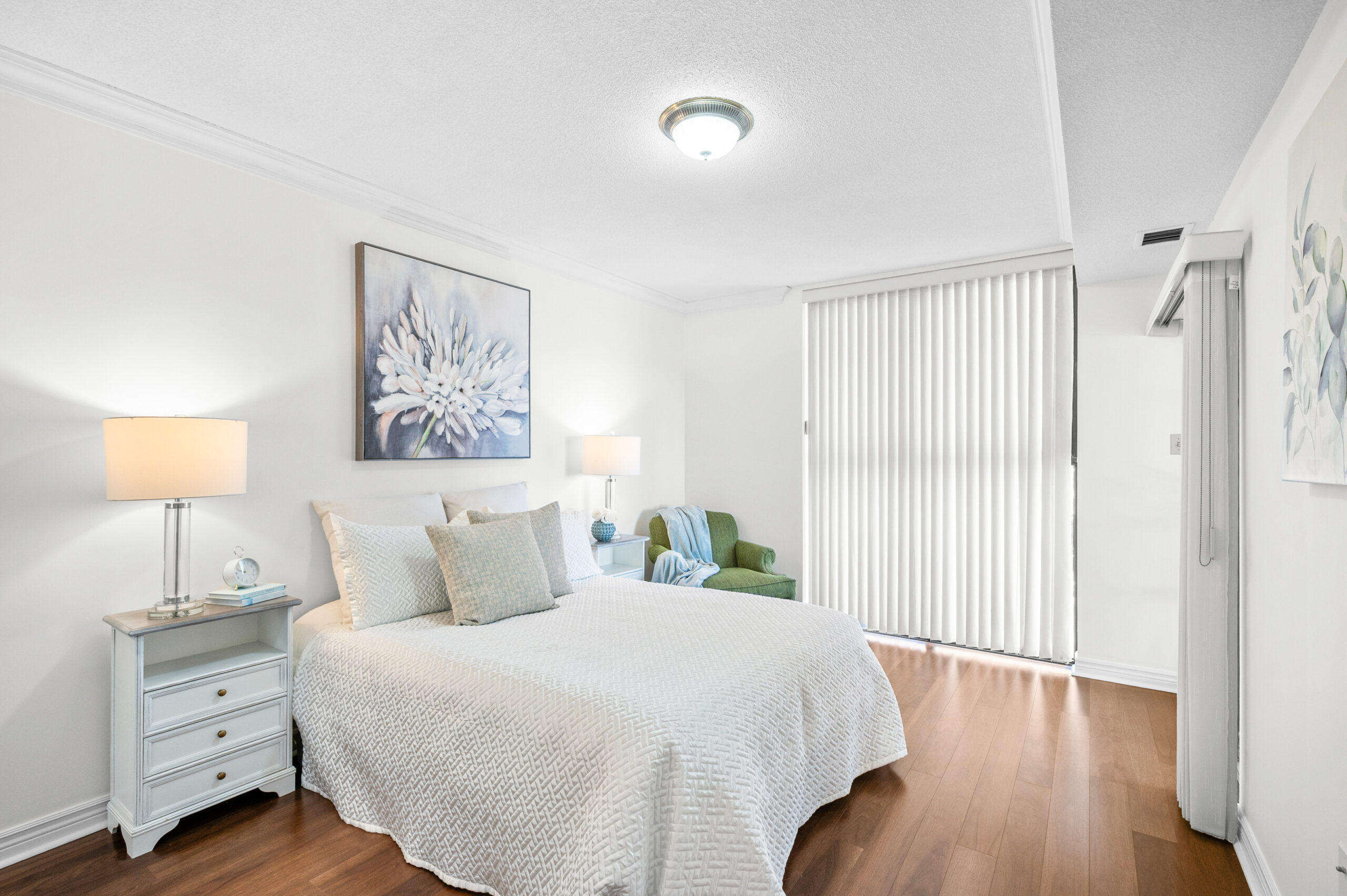 Bronte Harbour Condo