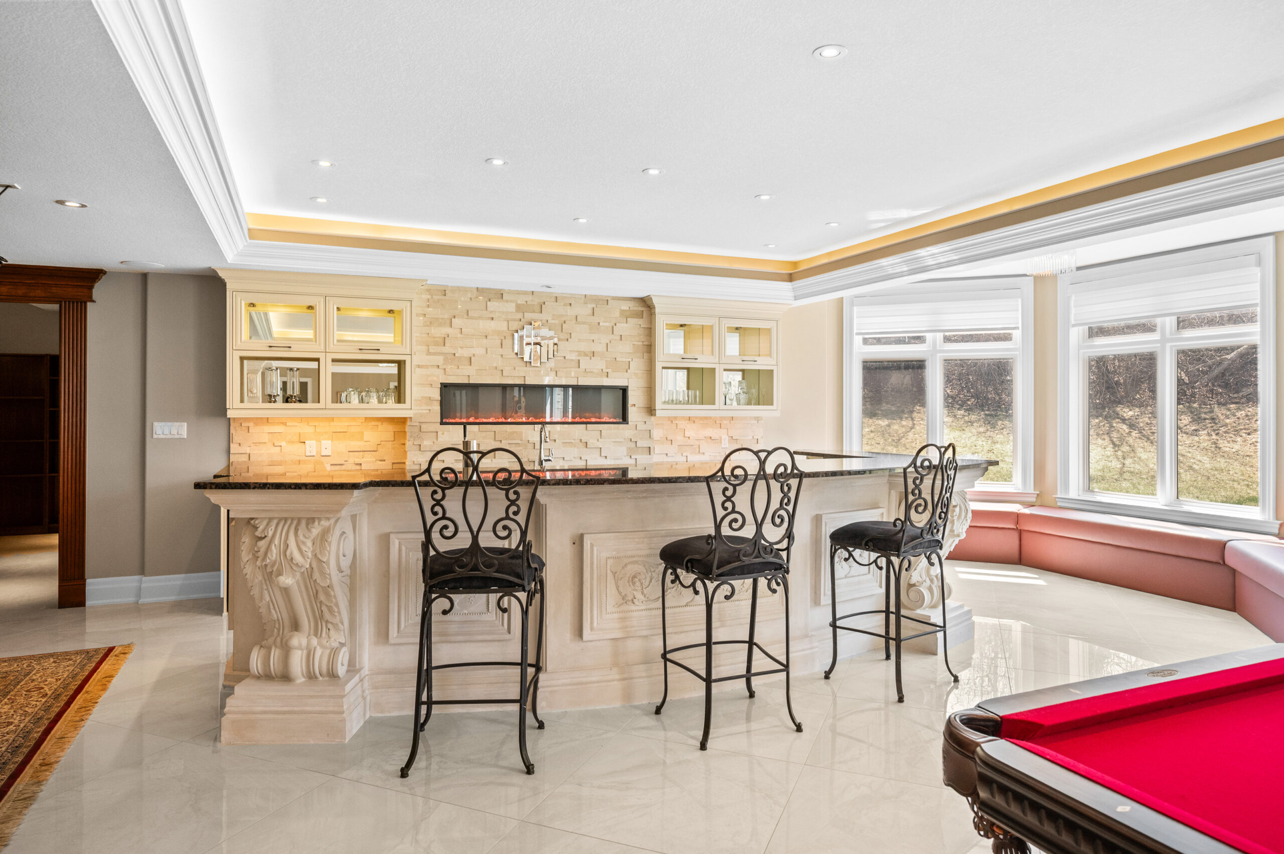 Luxury Waterloo Home