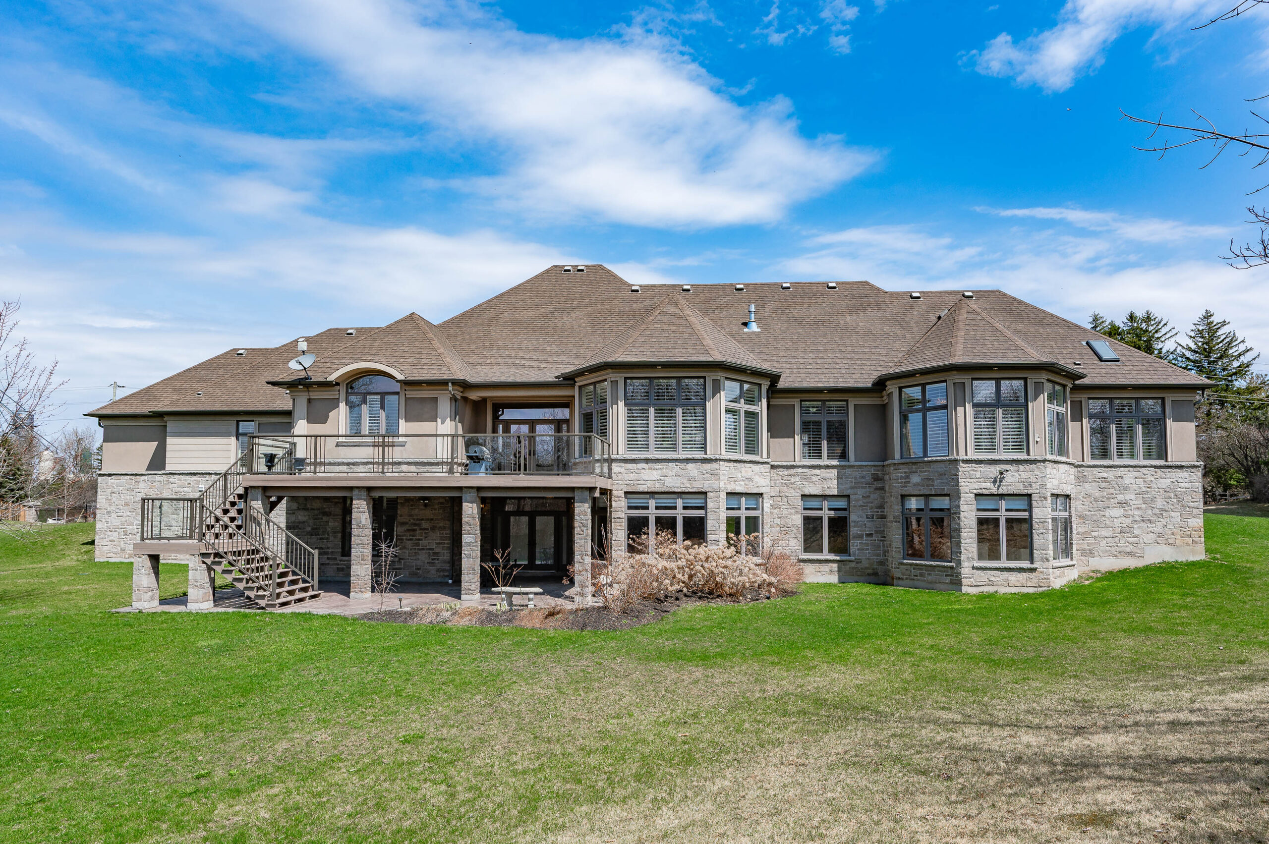 Luxury Waterloo Home