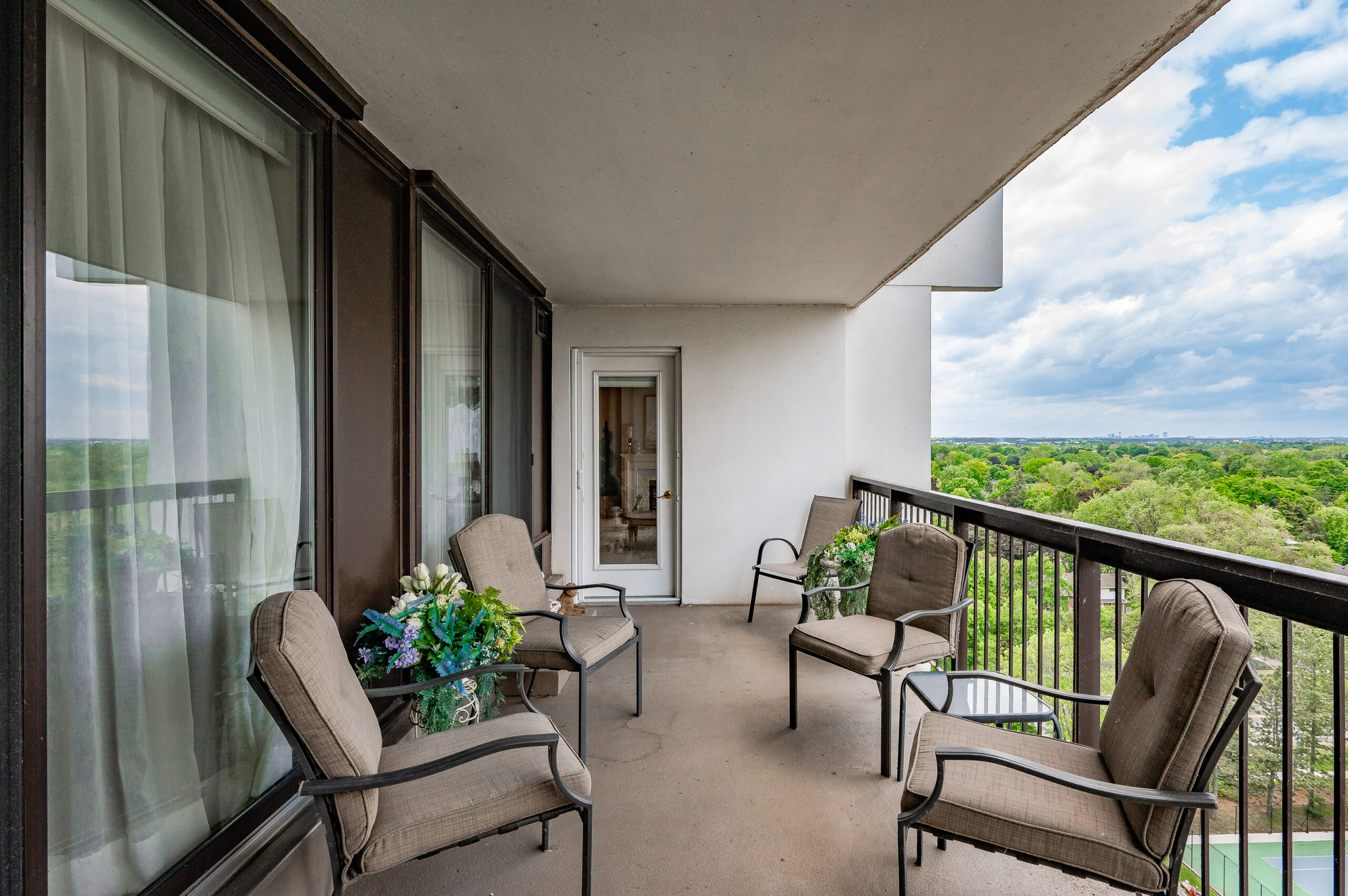 Bronte Lakeview Condo