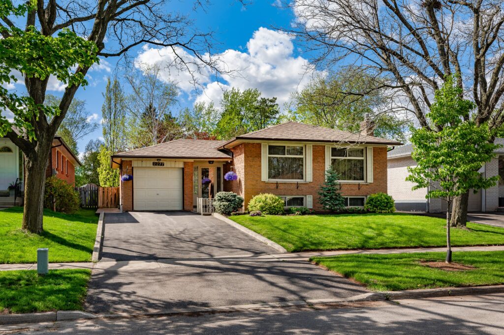 West Oakville Bungalow