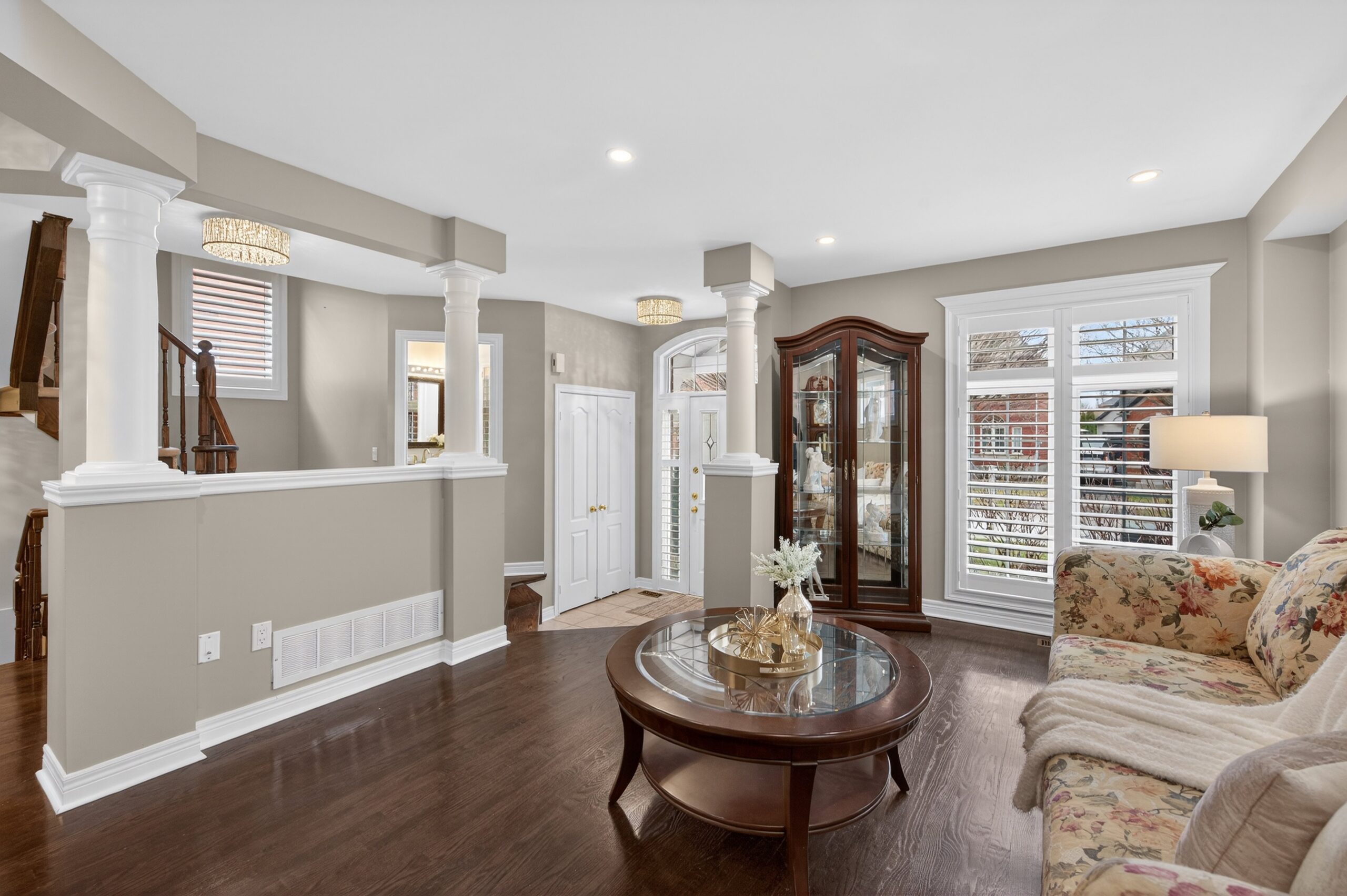 Updated River Oaks Home