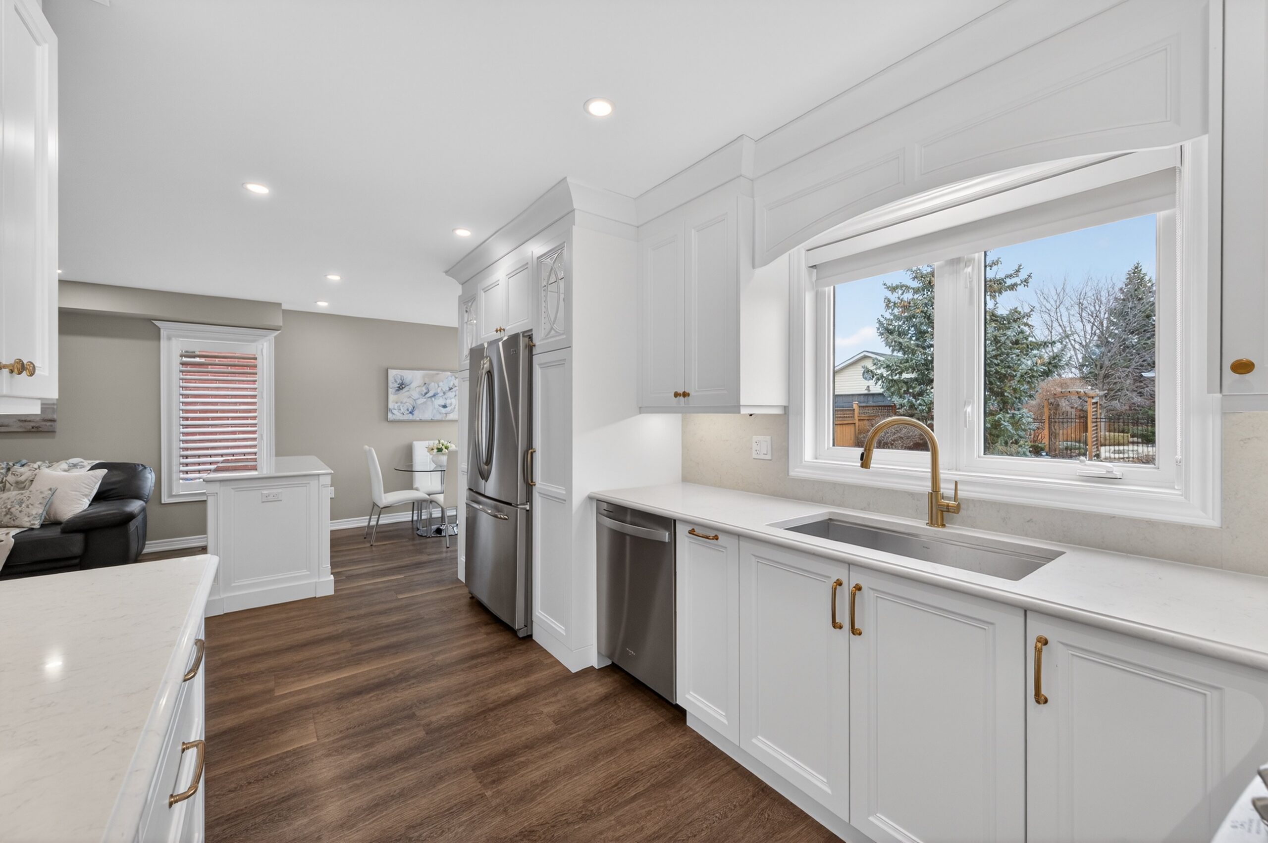 Updated River Oaks Home