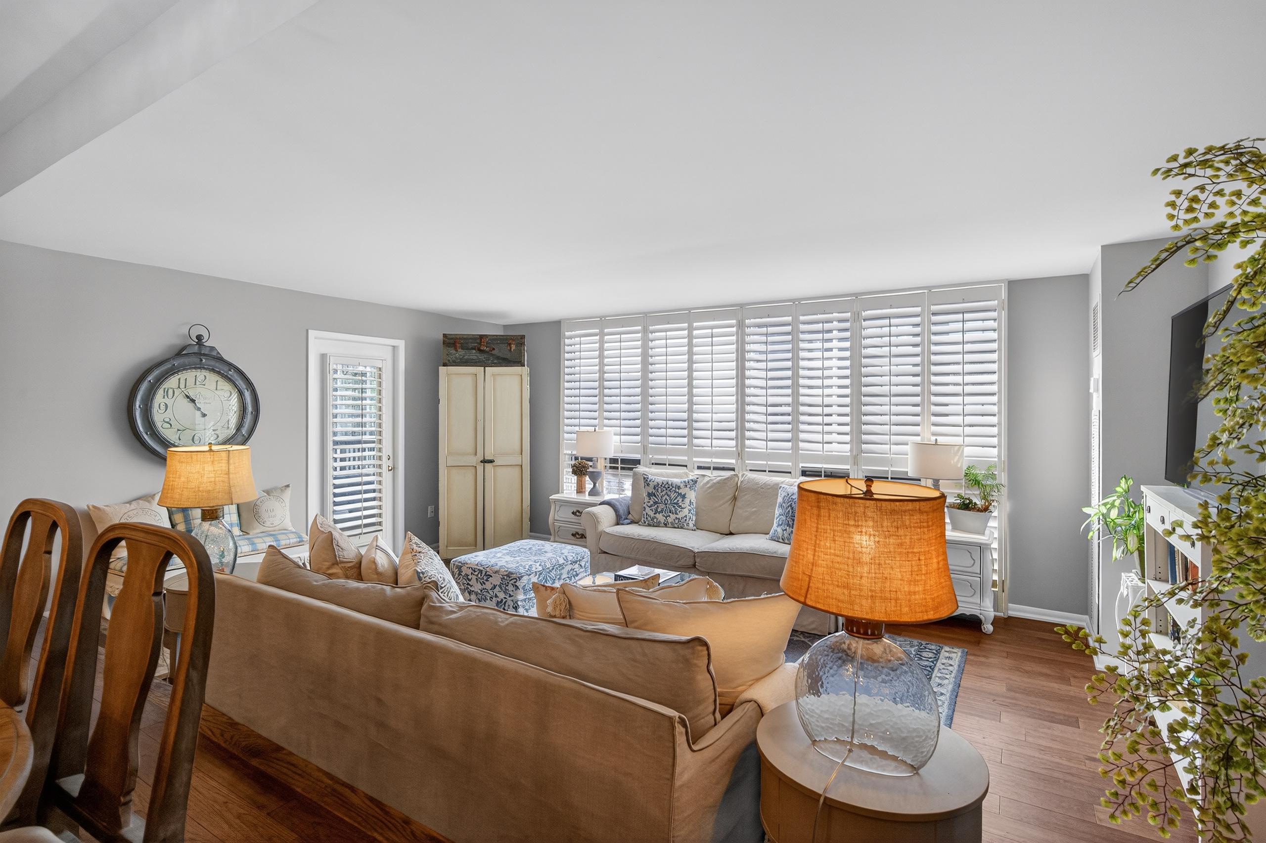 Updated Luxury Condo