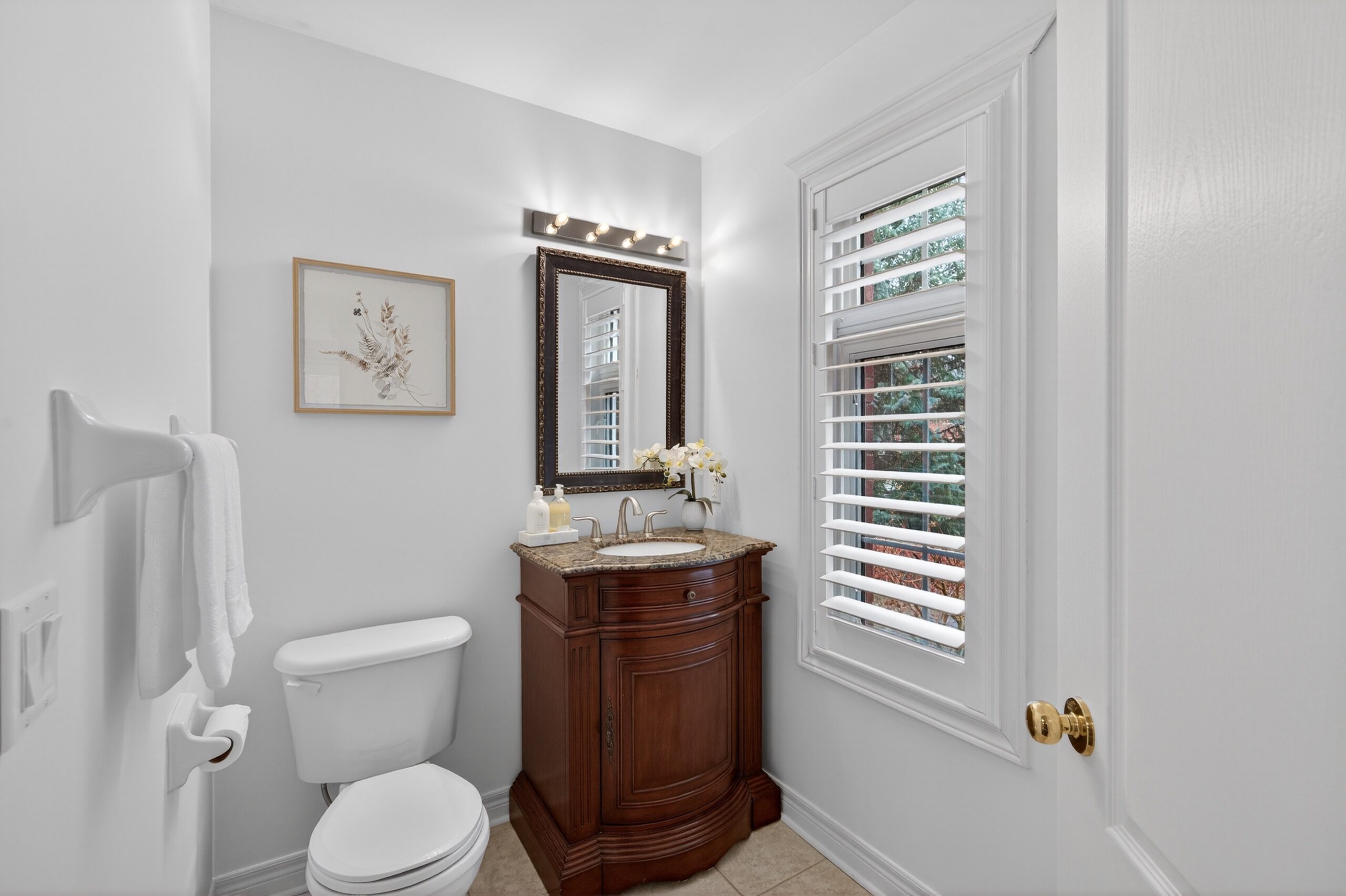 Updated River Oaks Home