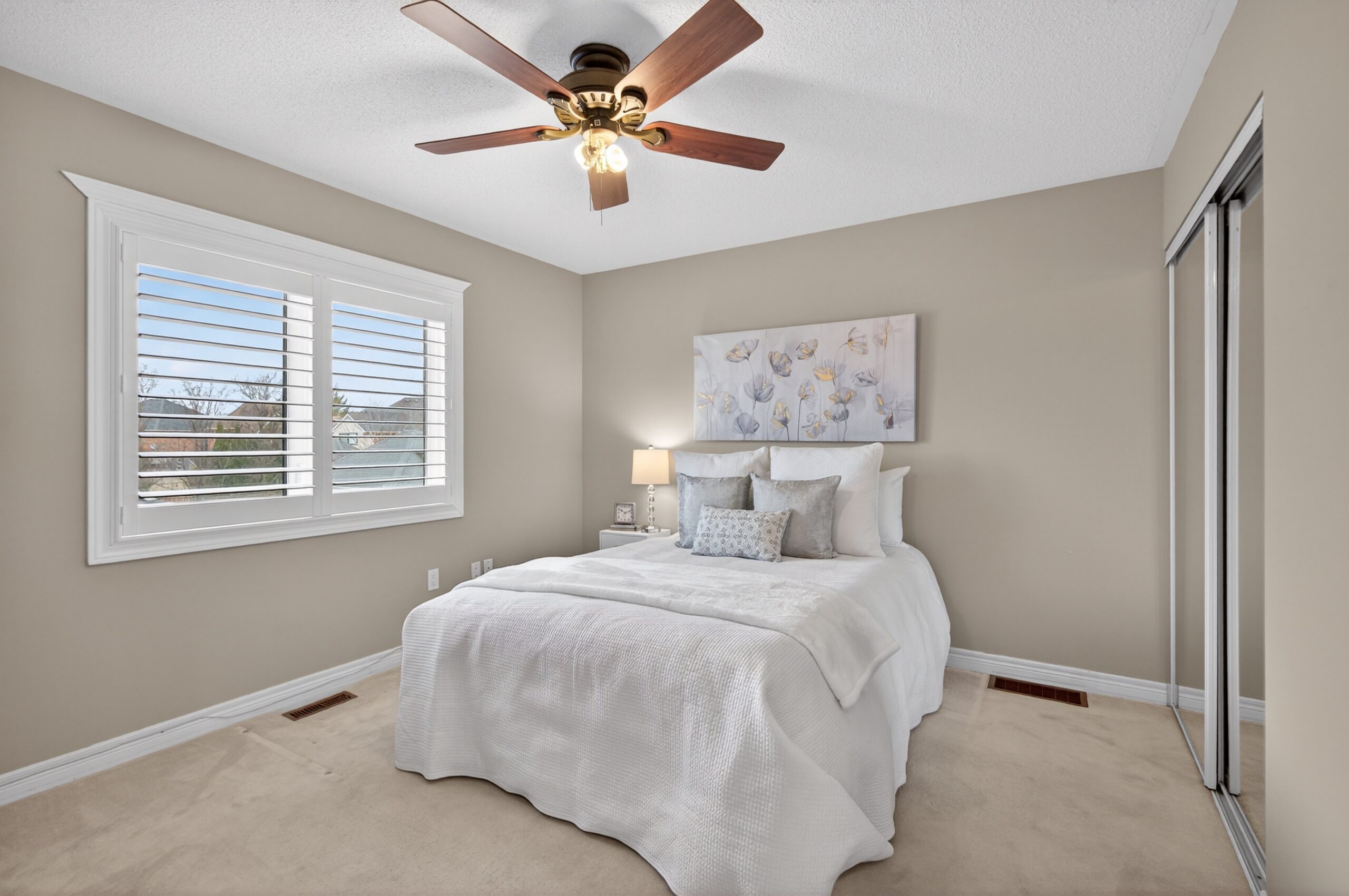 Updated River Oaks Home