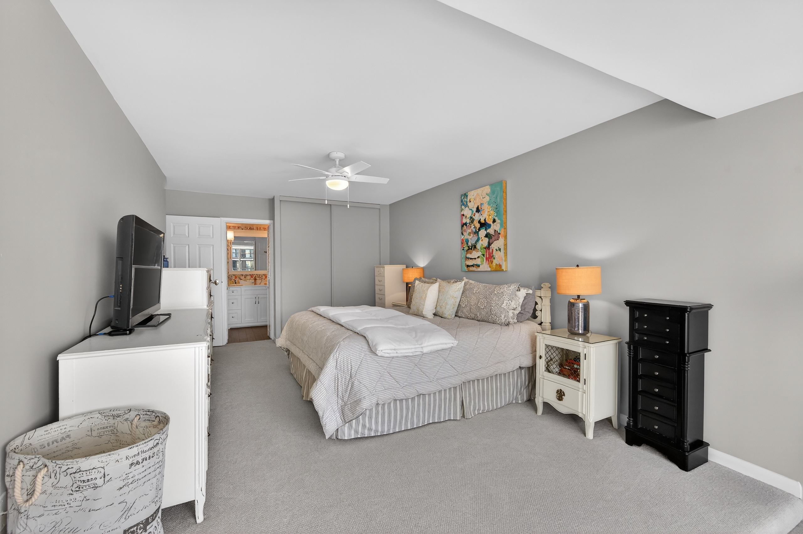 Updated Luxury Condo