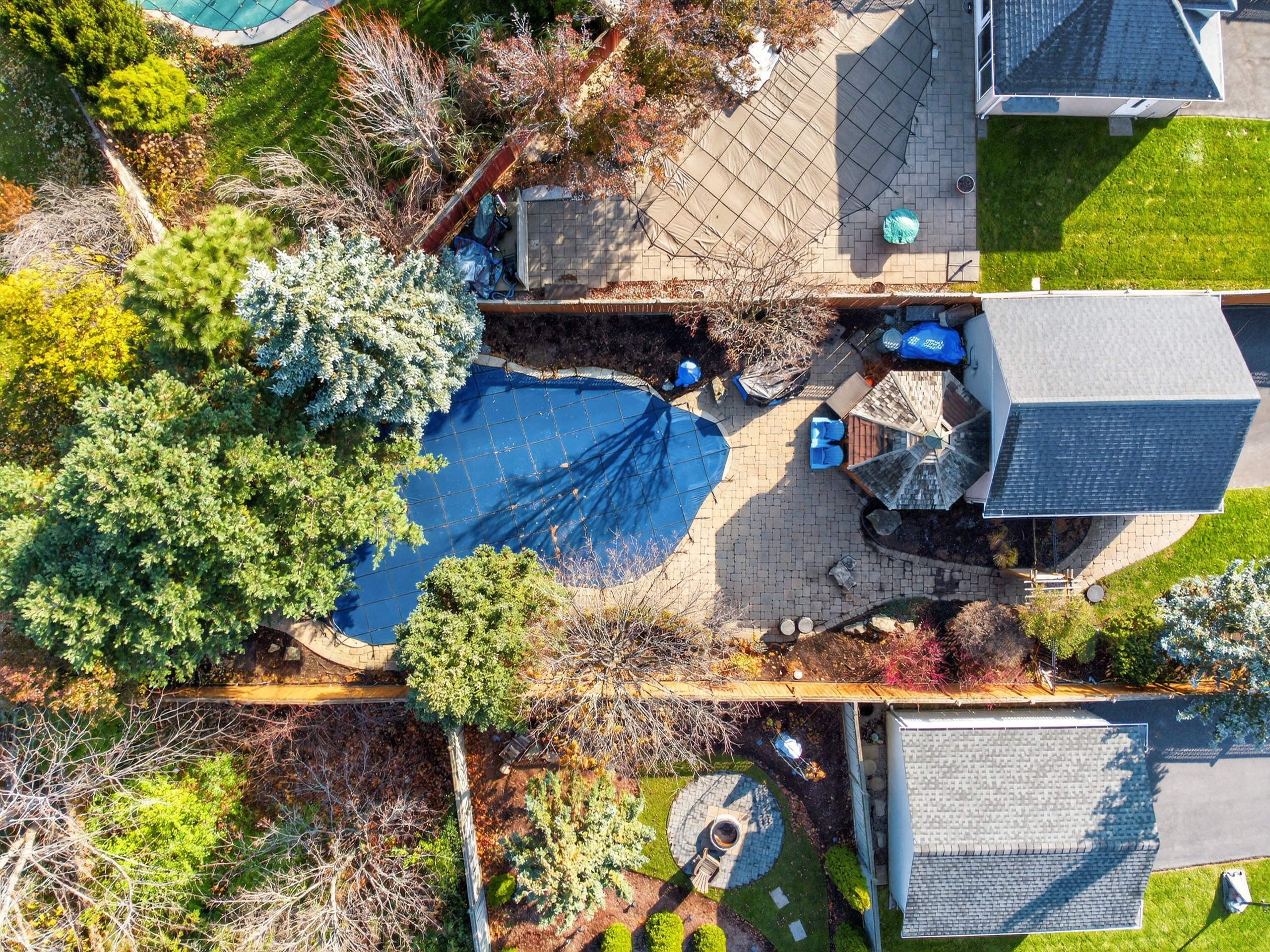 Updated River Oaks Home