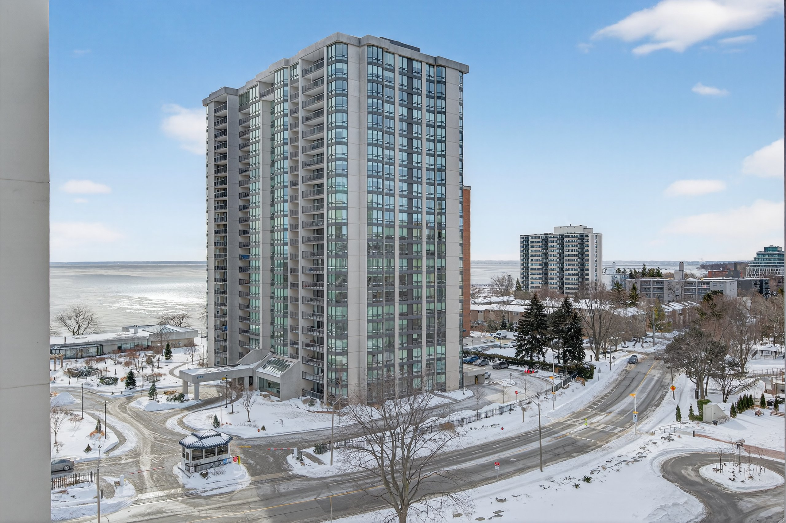 Updated Luxury Condo