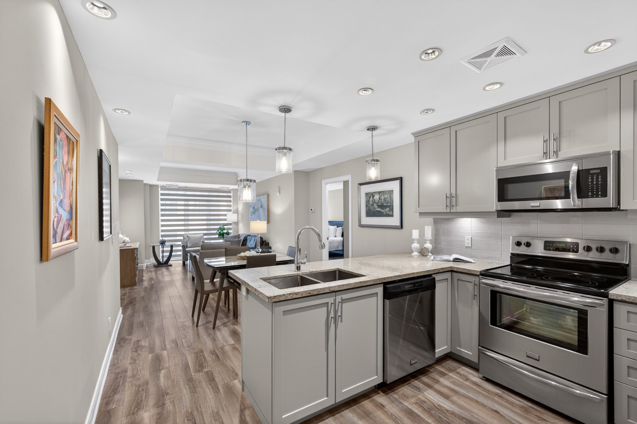 Luxury Oakville Condo