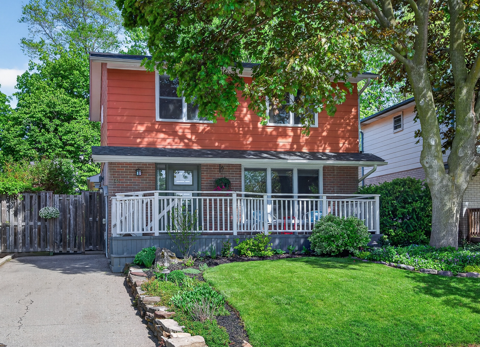Oakville Family Home