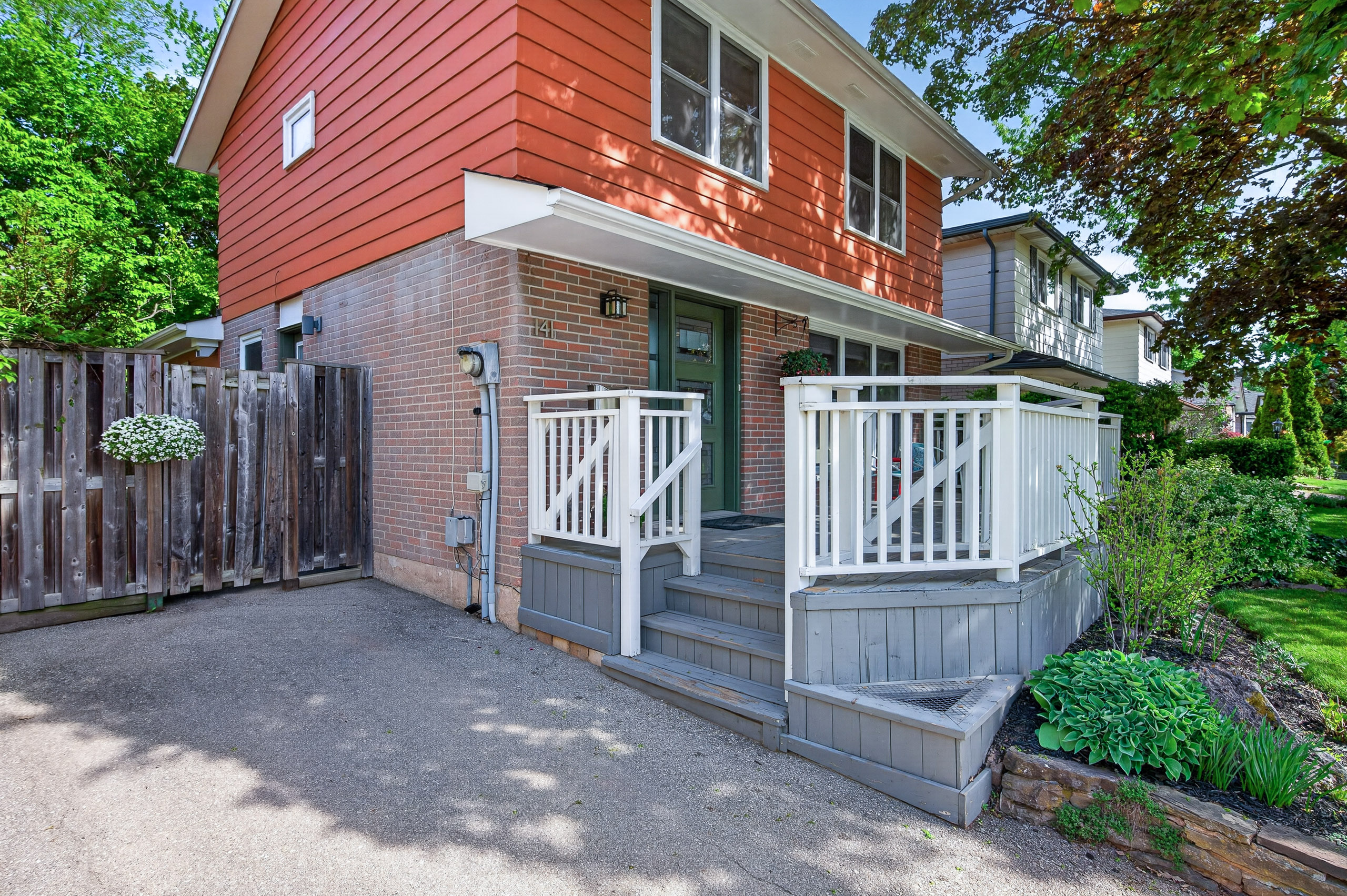 Oakville Family Home