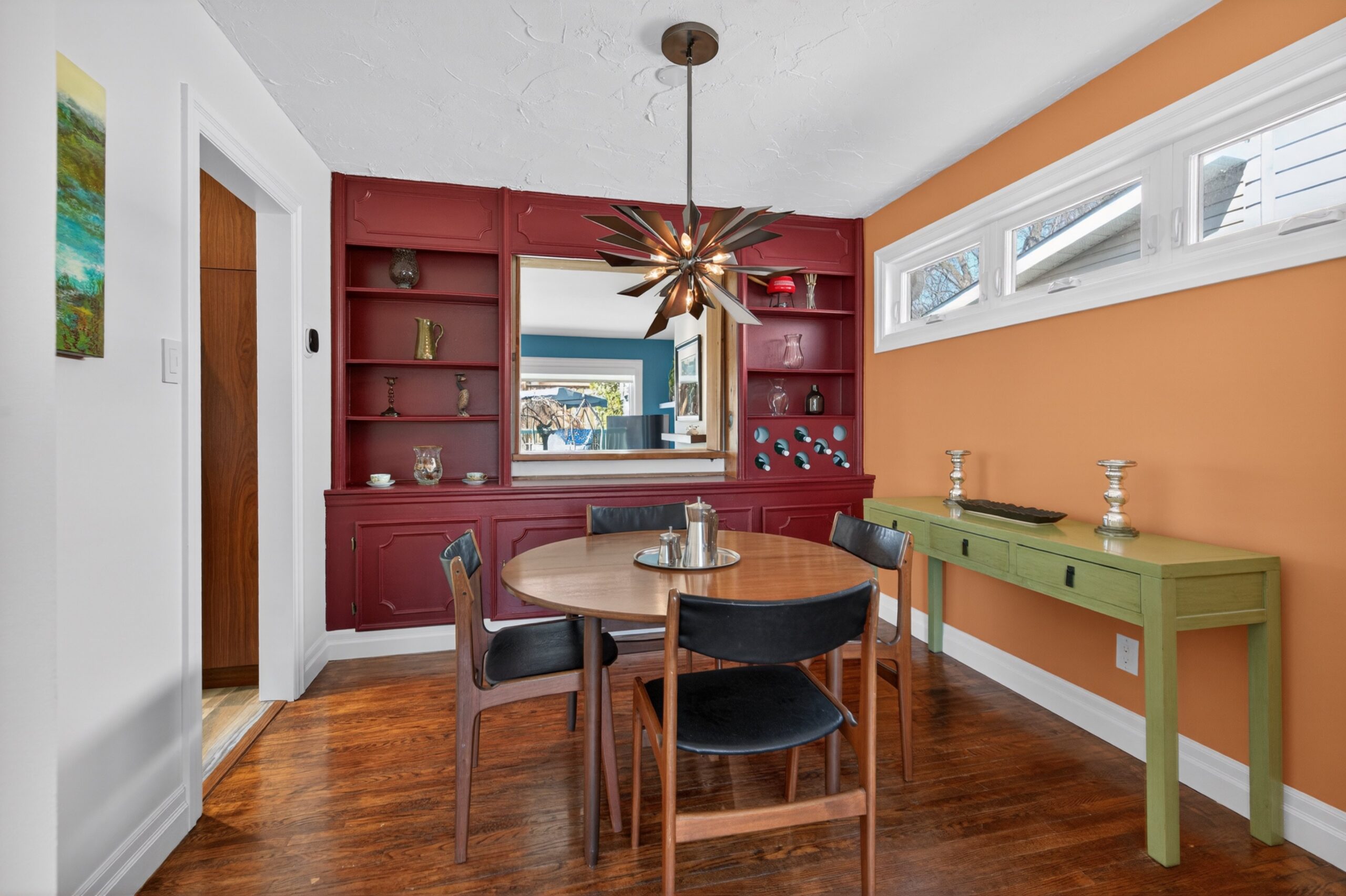 Oakville Family Home