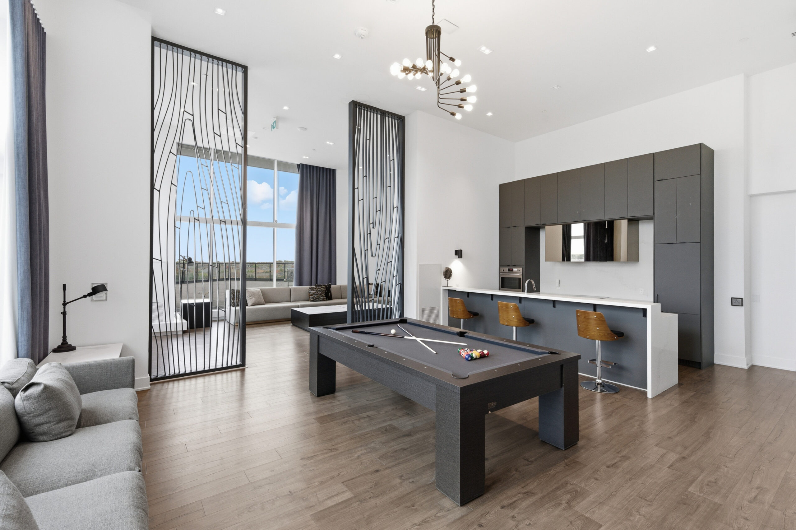 Modern Oakville Condo