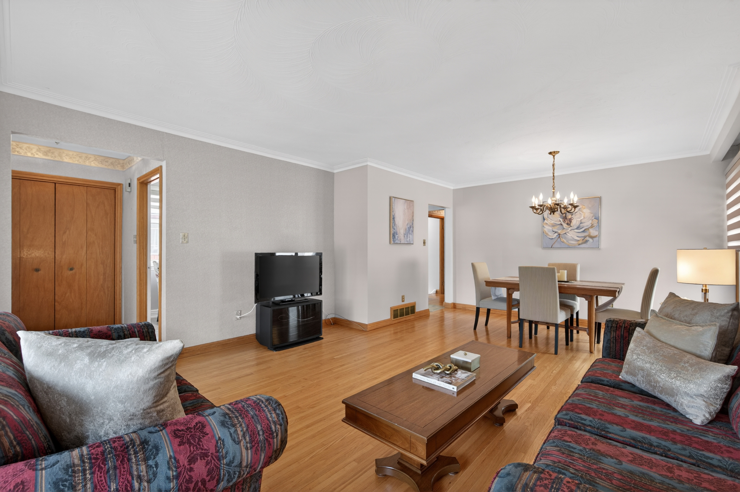 Etobicoke Bungalow