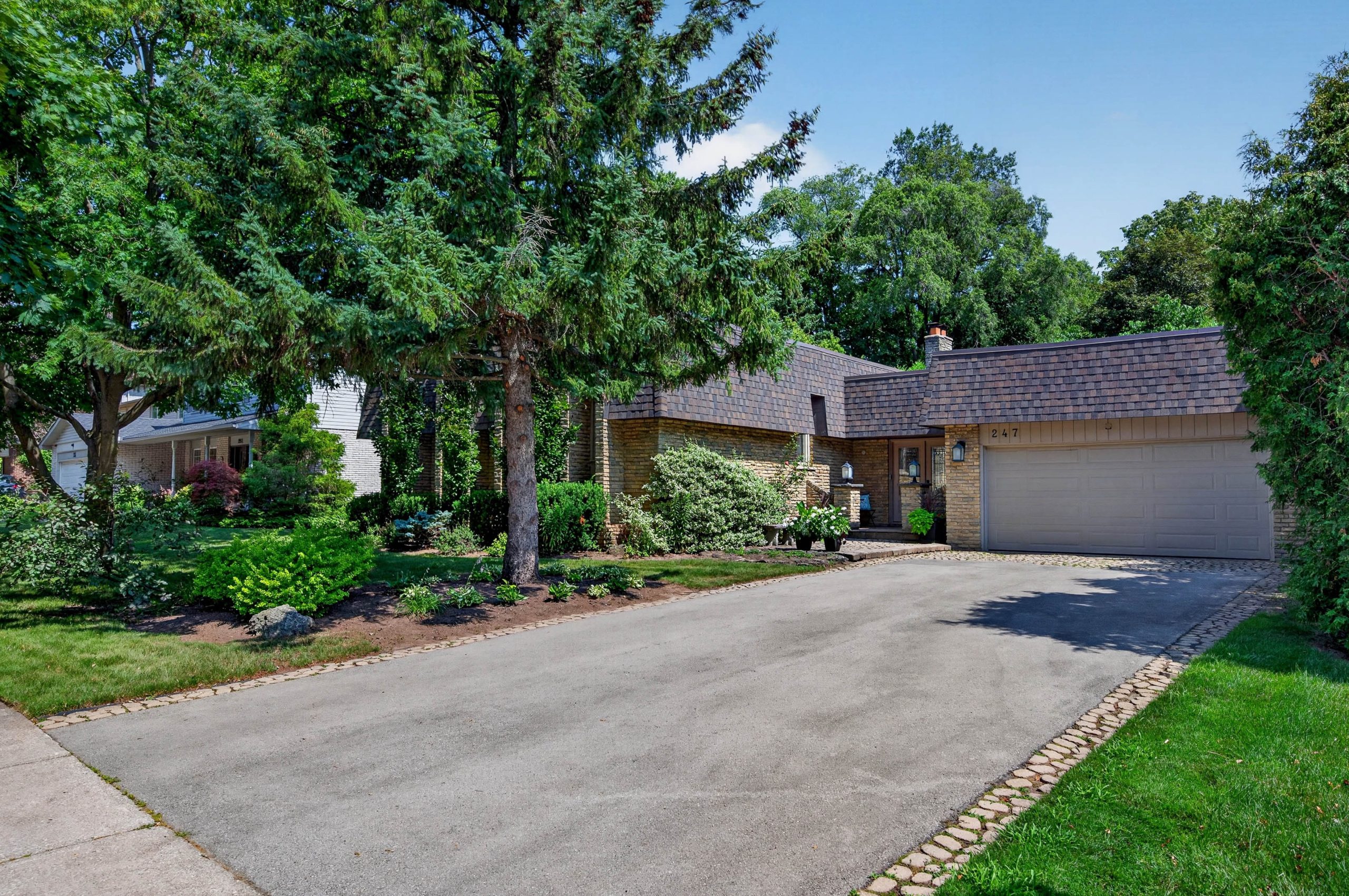 Southwest Oakville Bungalow