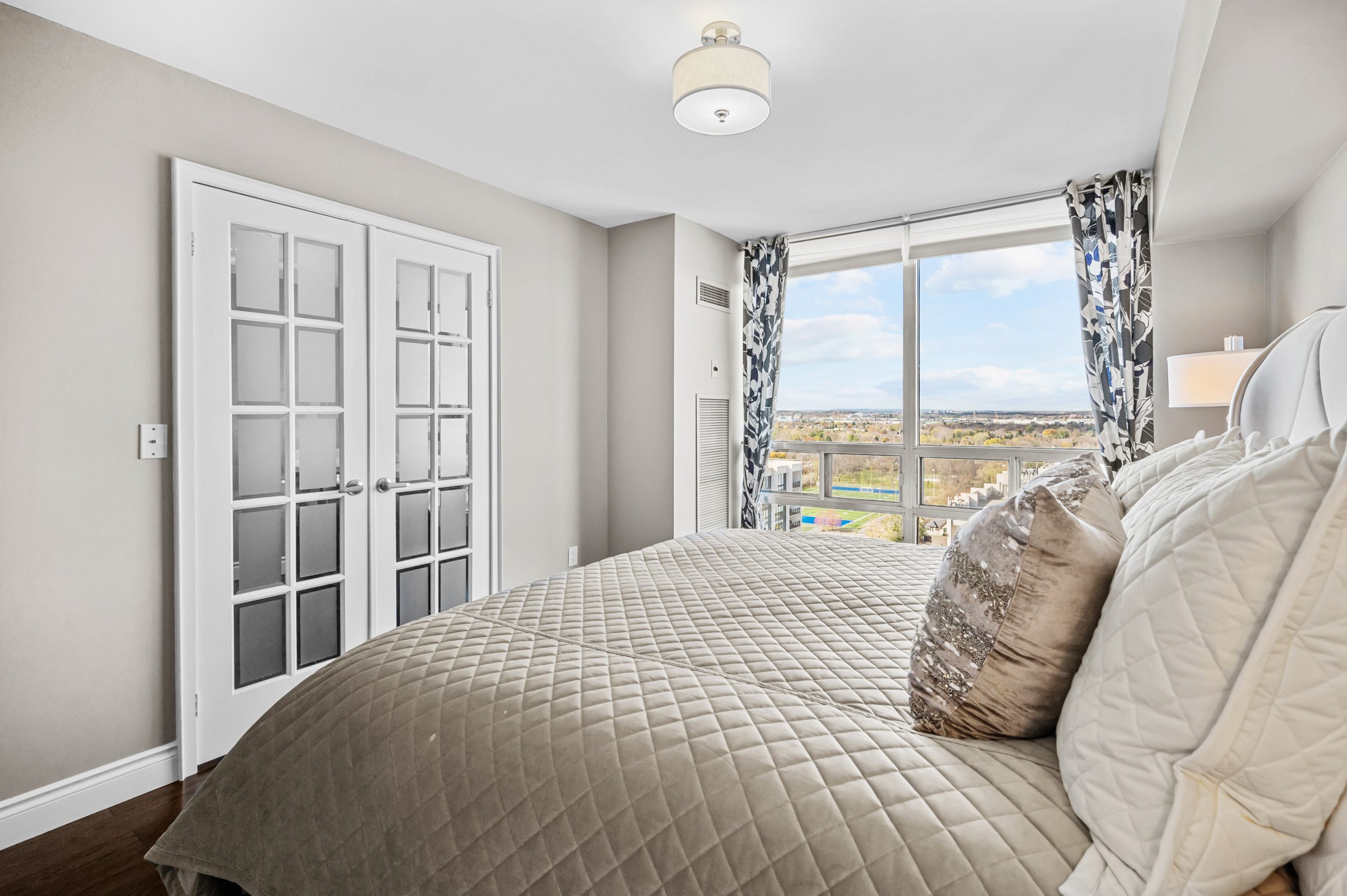 Bronte Lakeside Condo