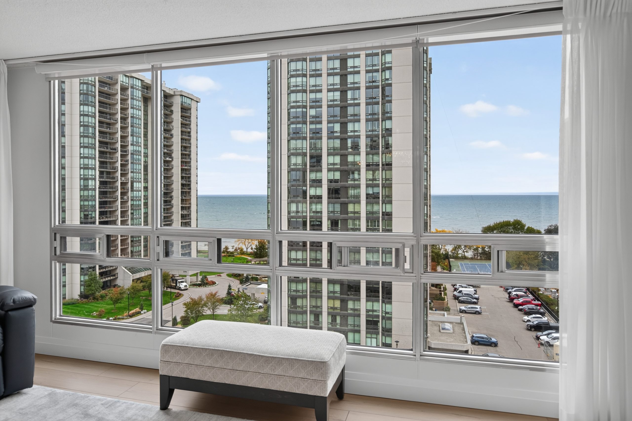 Lake View Bronte Condo