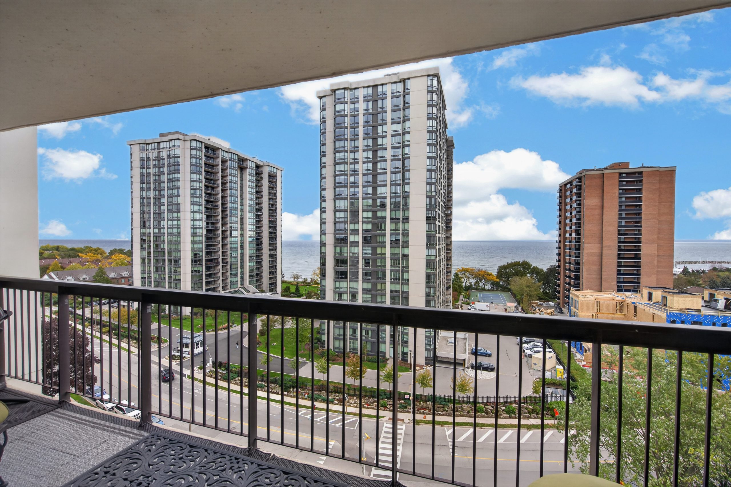 Lake View Bronte Condo